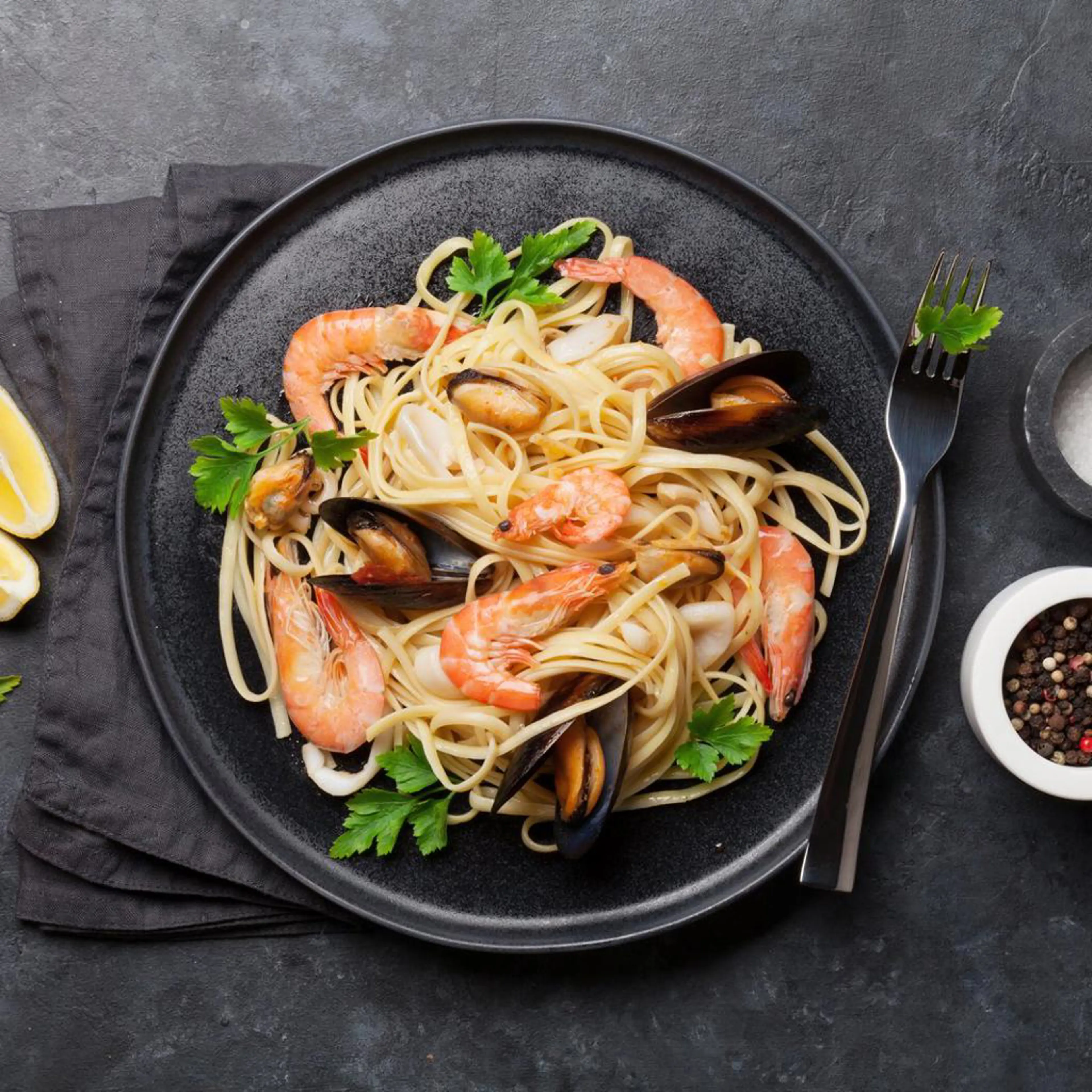 해산물을 곁들인 바베트