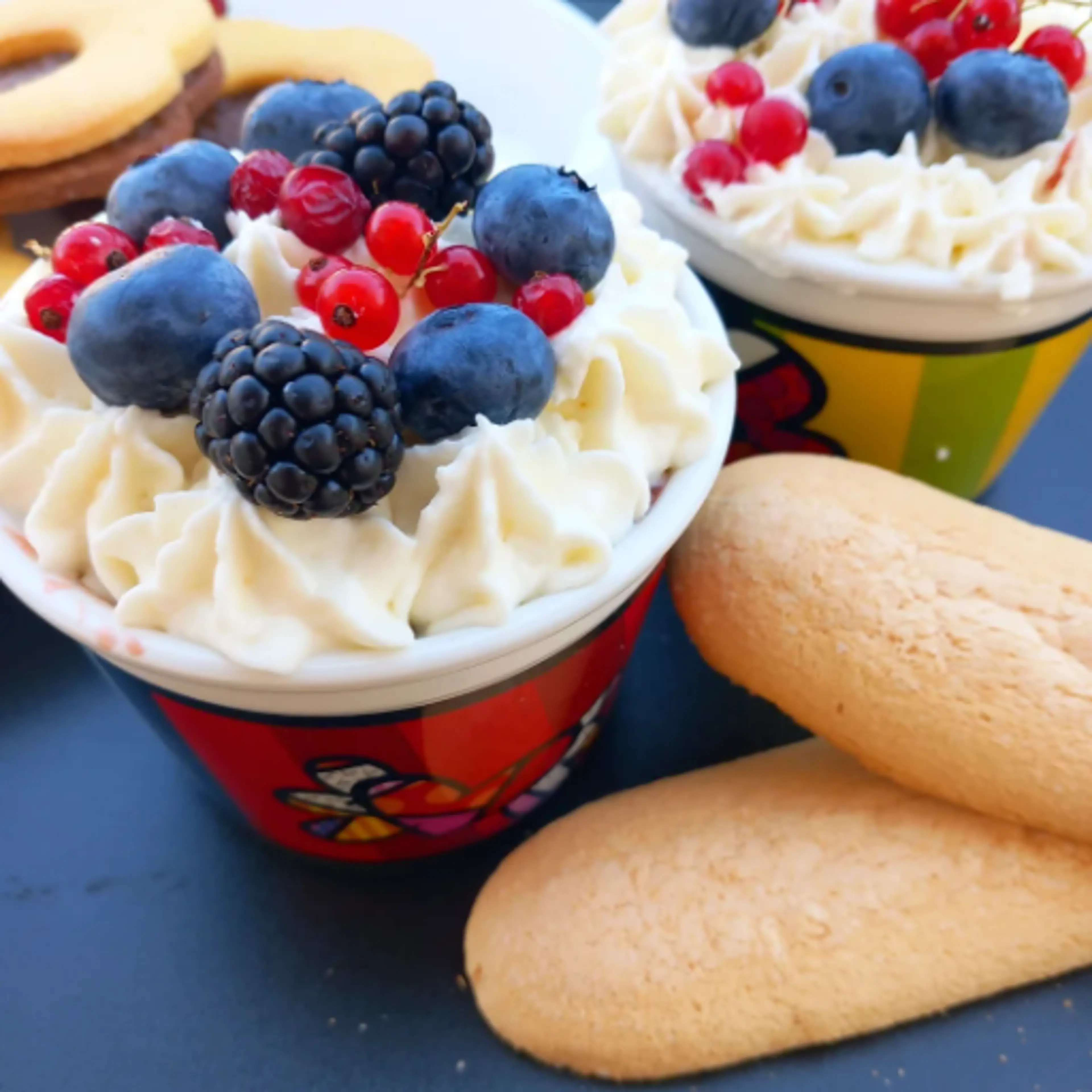 Summer tiramisu cups without gluten and lactose