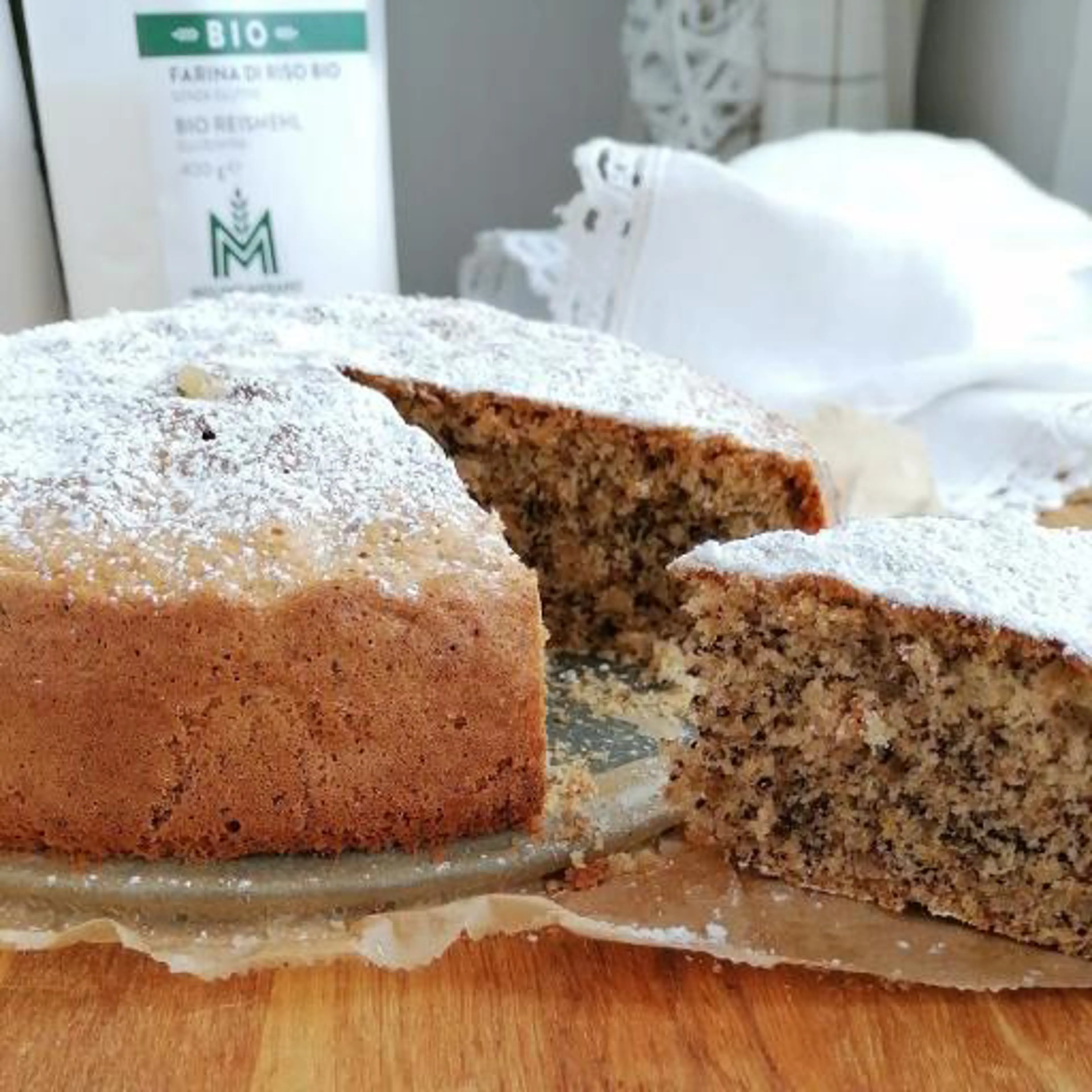 Walnut cake