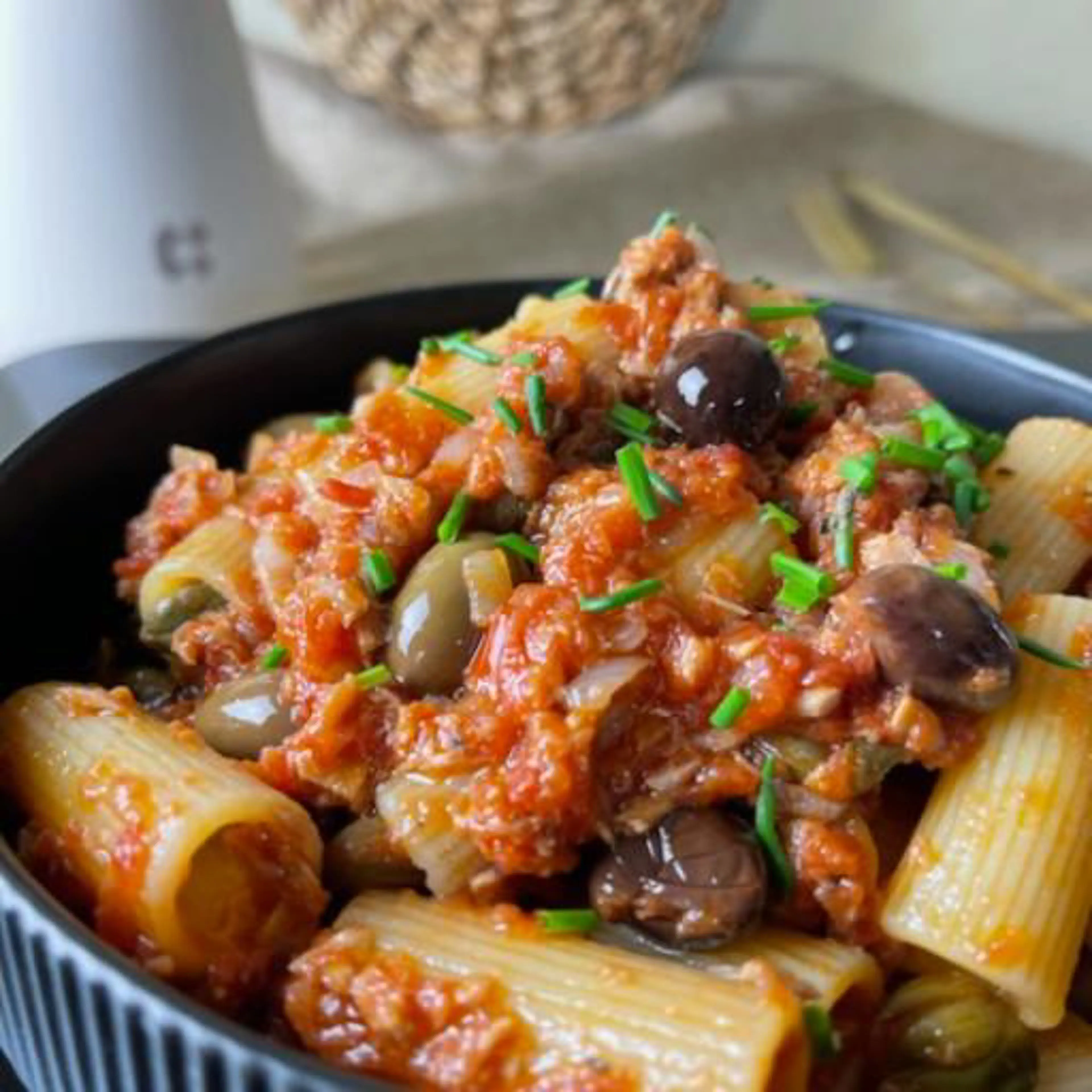 Rigatoni alla pizzaiola