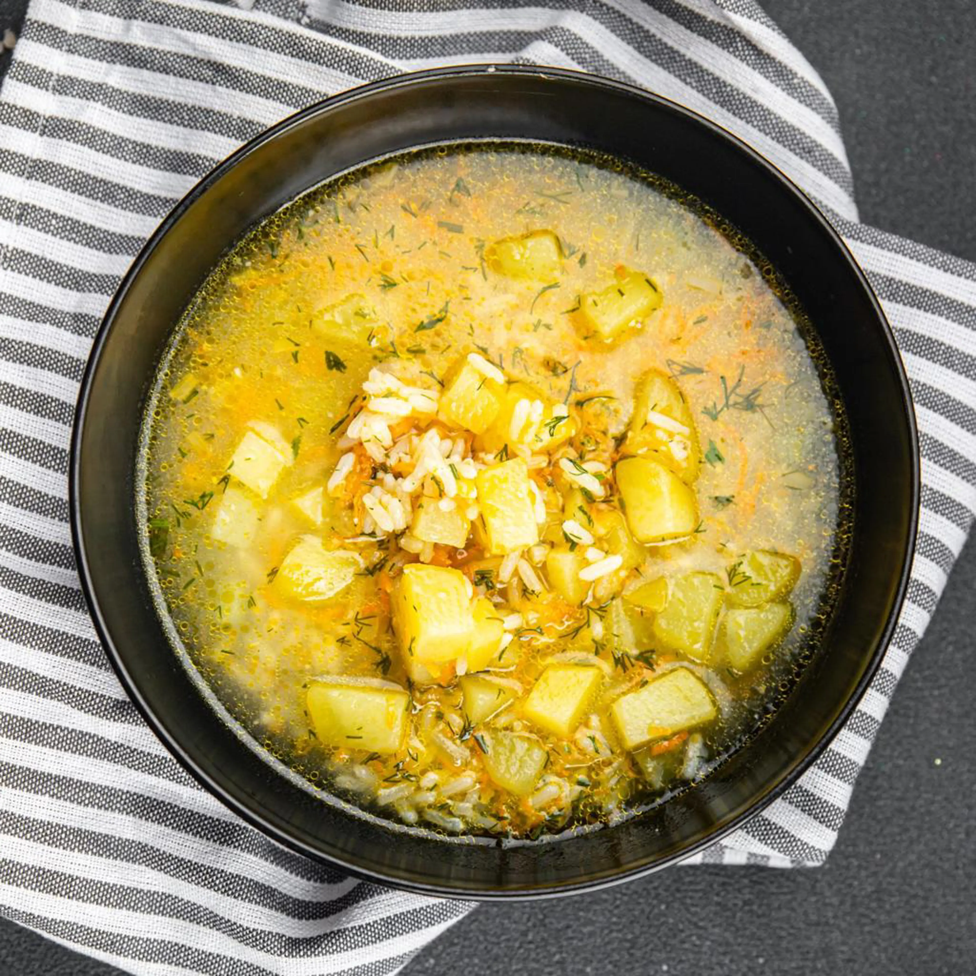 Massinha com batatas