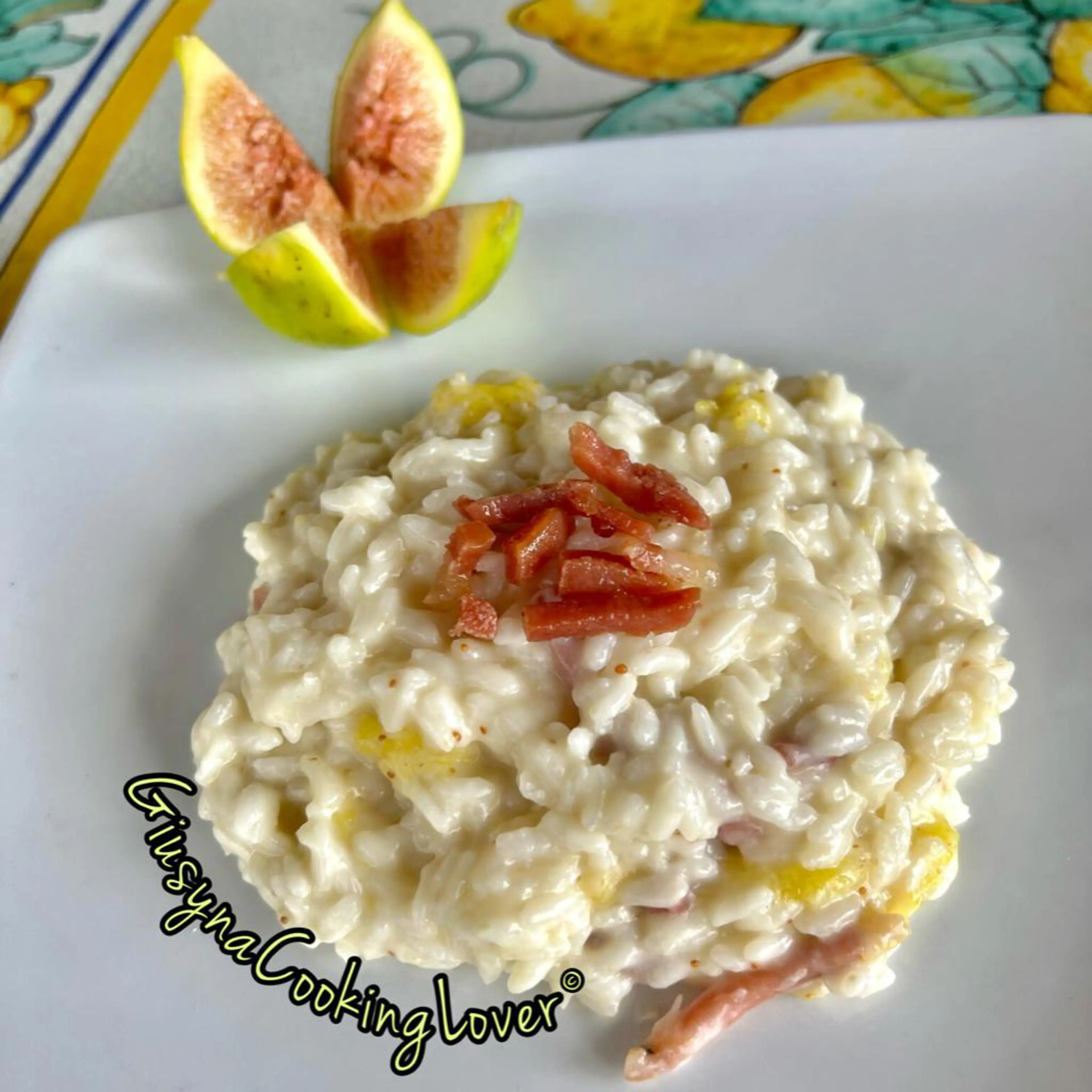 Fig risotto with speck and Parmesan cream