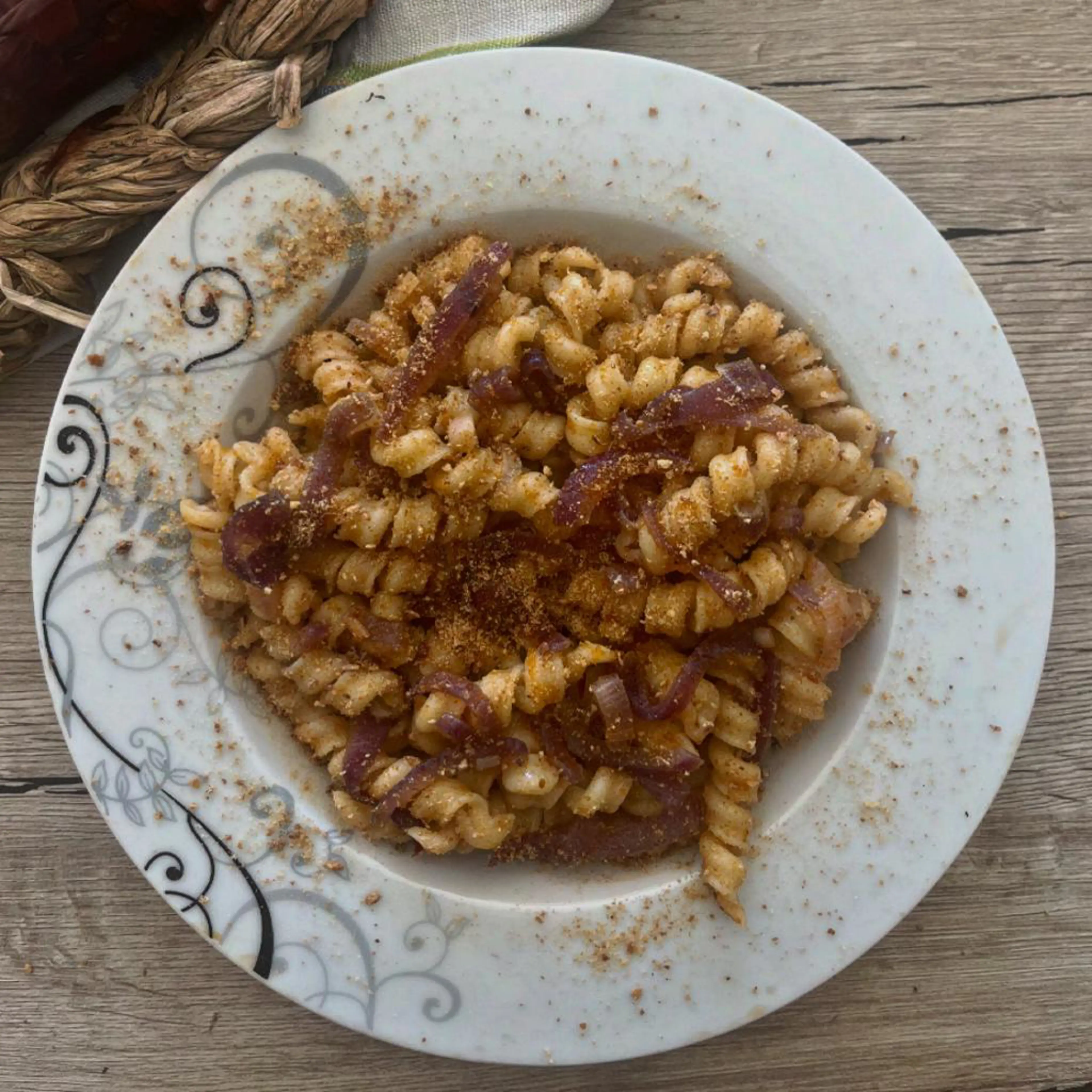 Fusilli with Tropea-style sauce