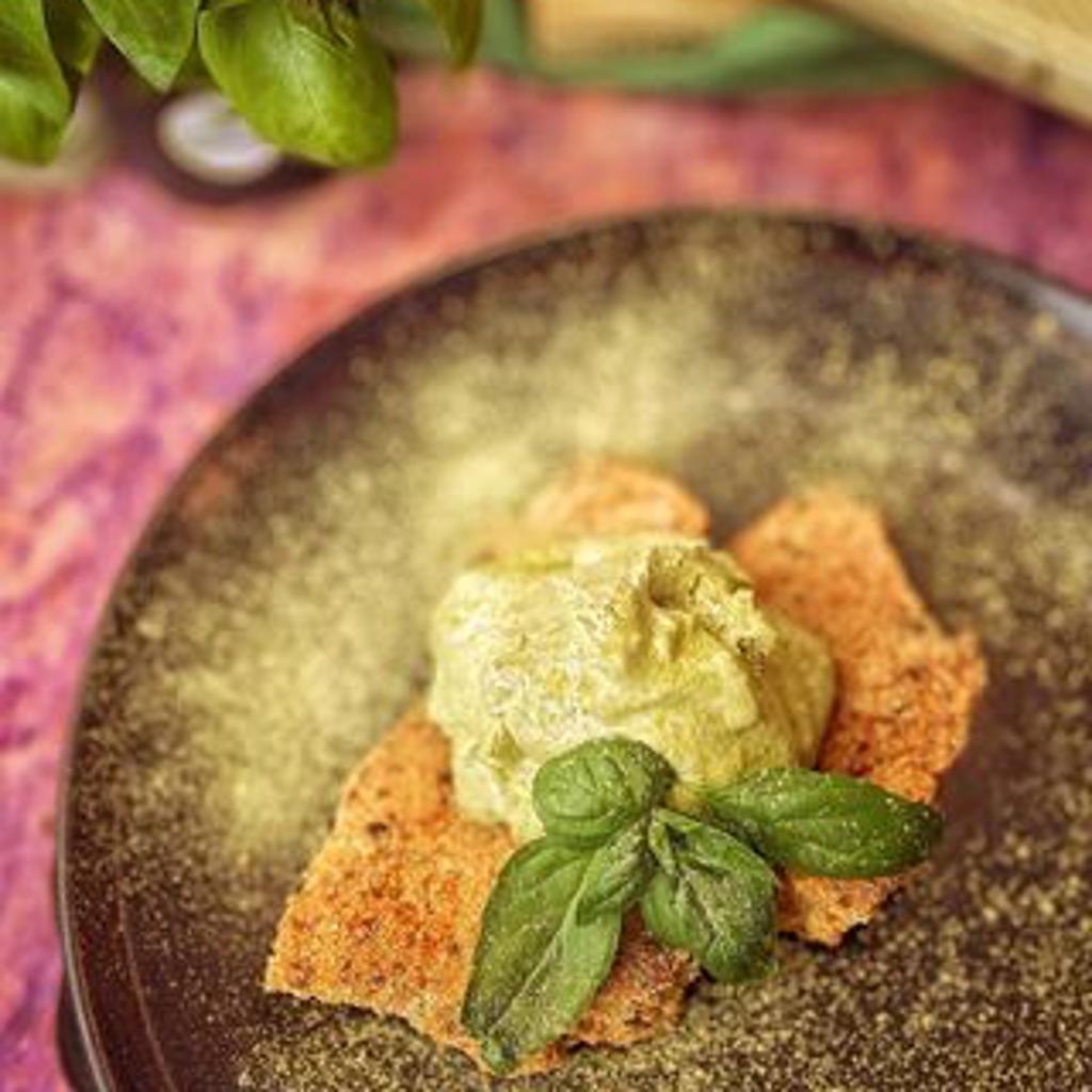 Gelato vegano al basilico