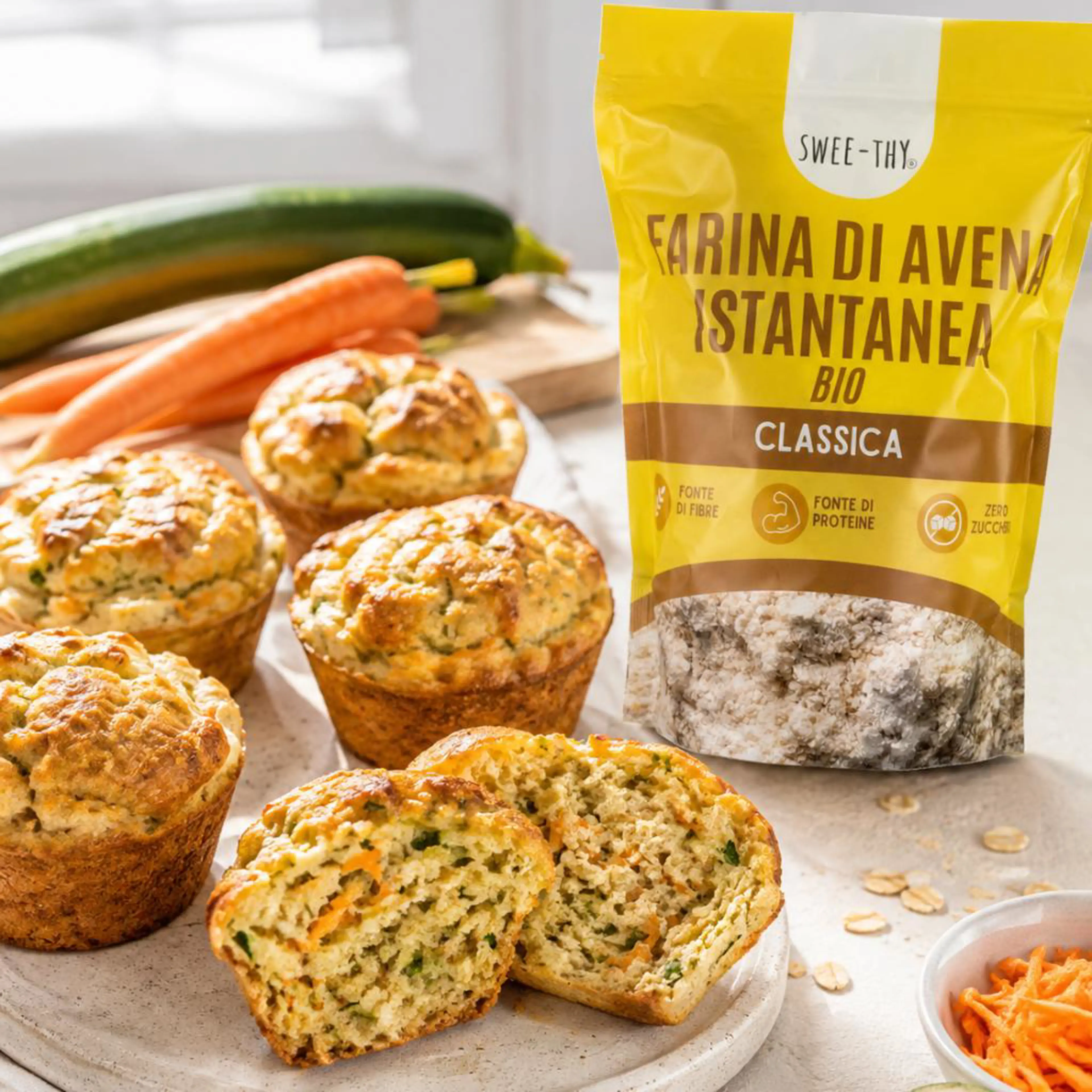Savory muffins with carrots, zucchini and oats