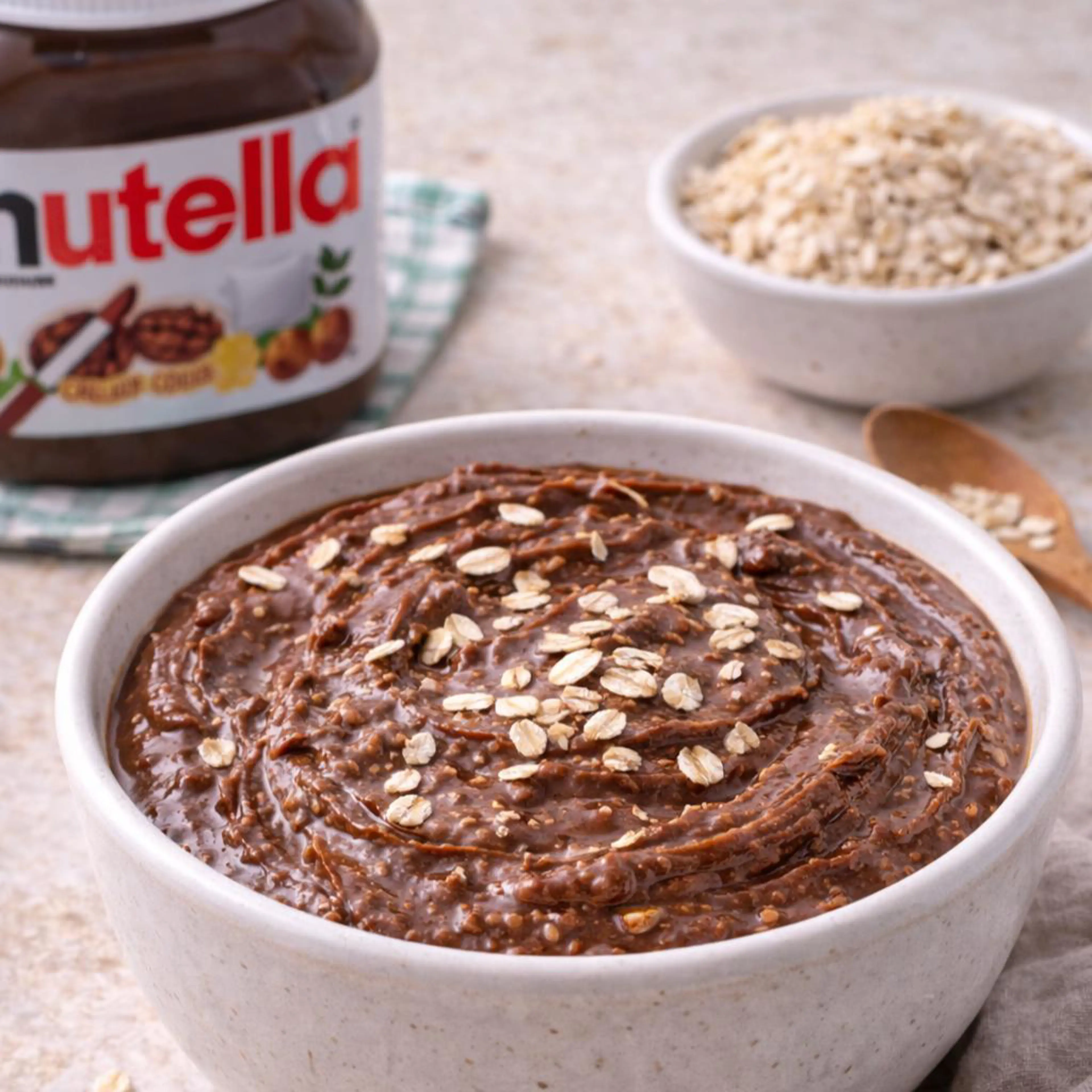 Nutella와 오트밀 크림