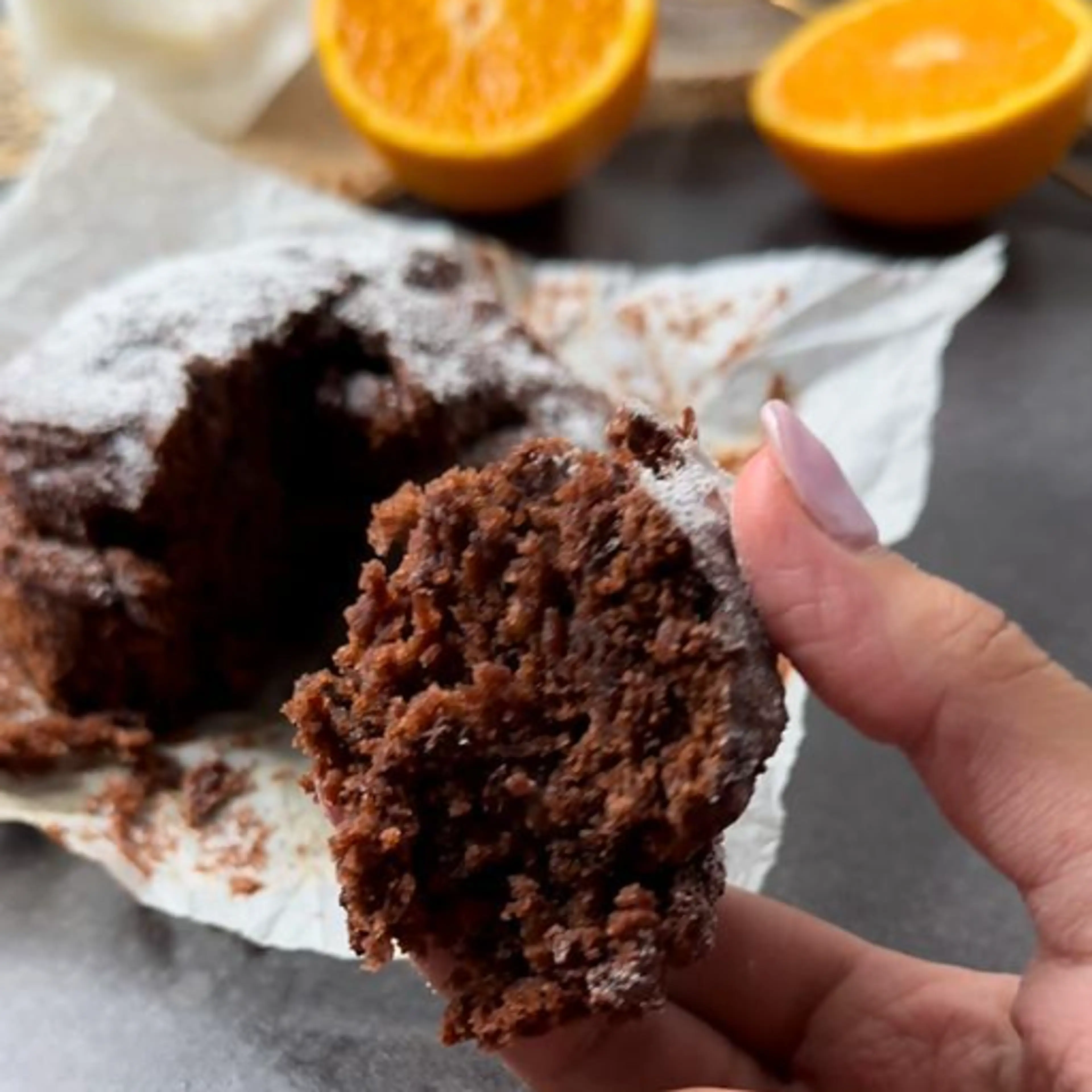 Vegan orange and chocolate cake
