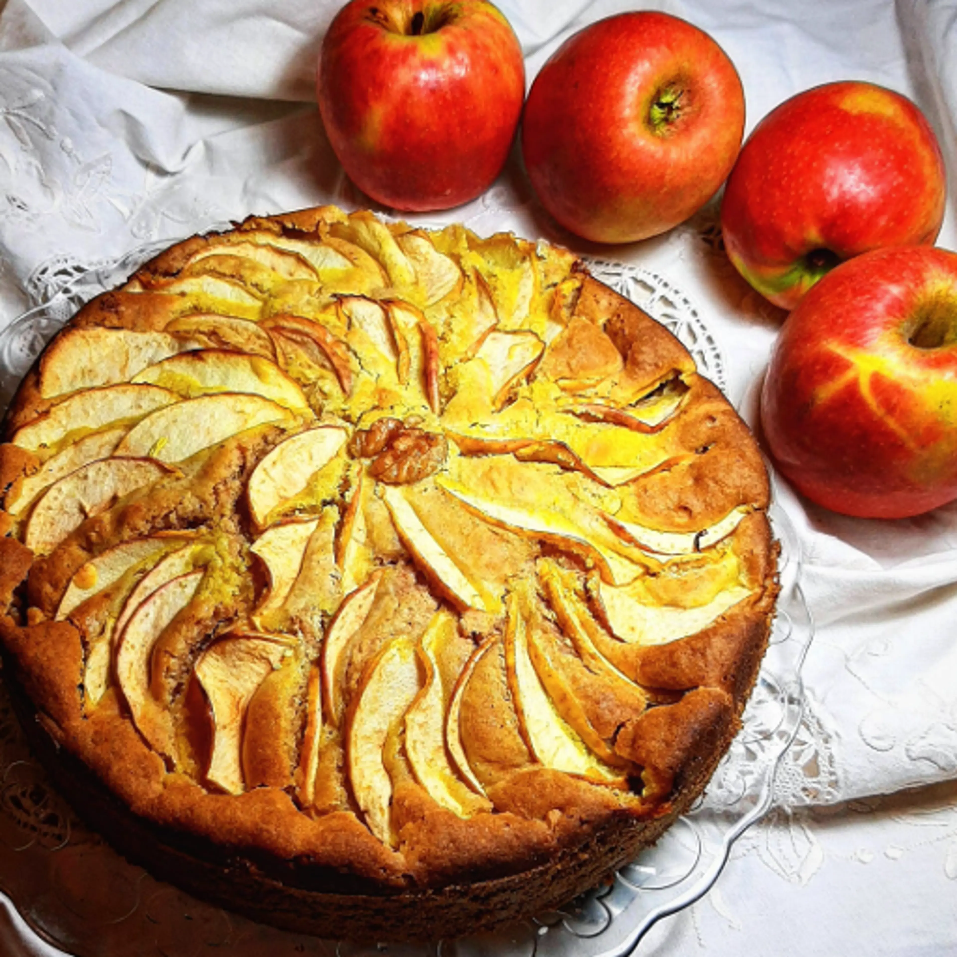 Soft apple cake
