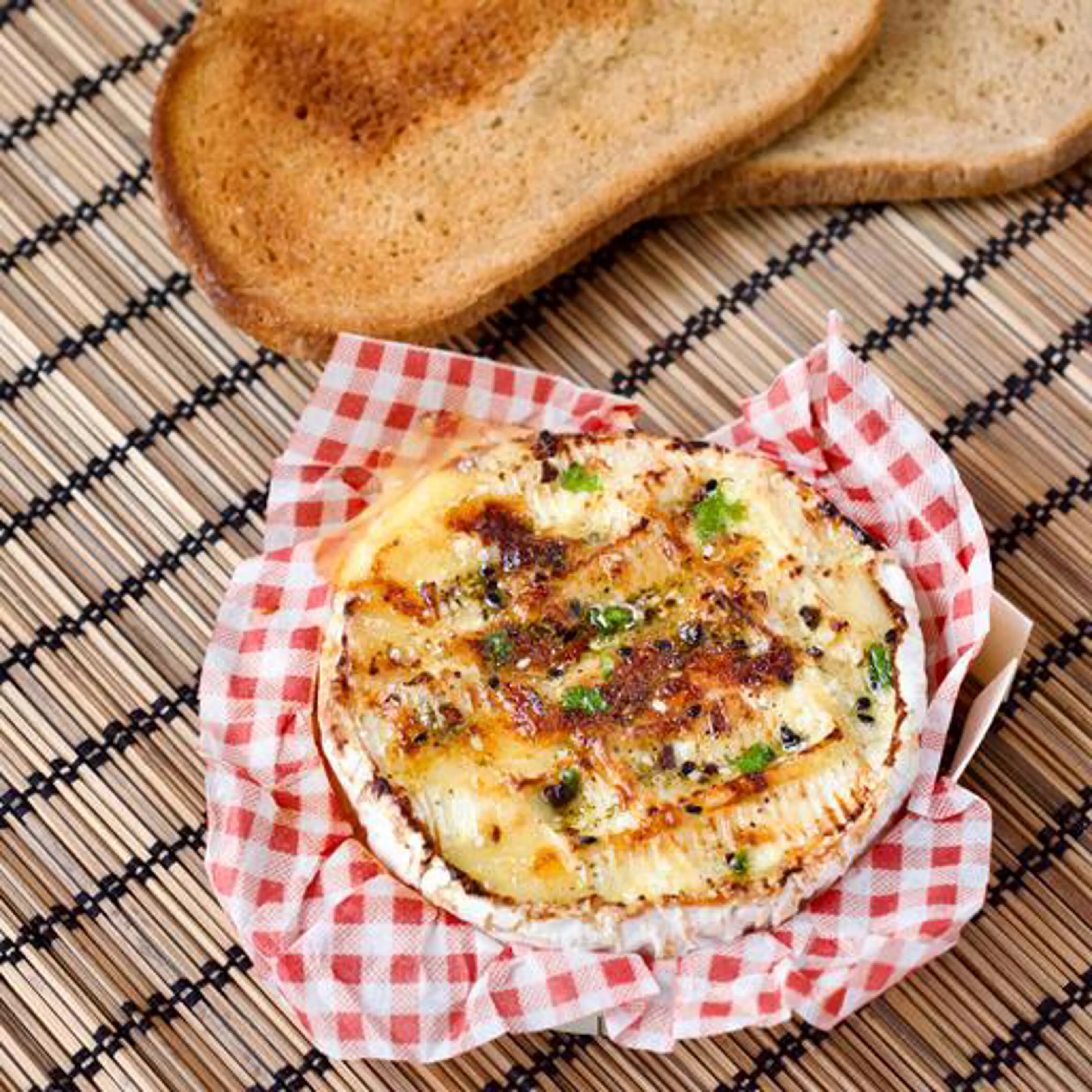 Camembert in the air fryer