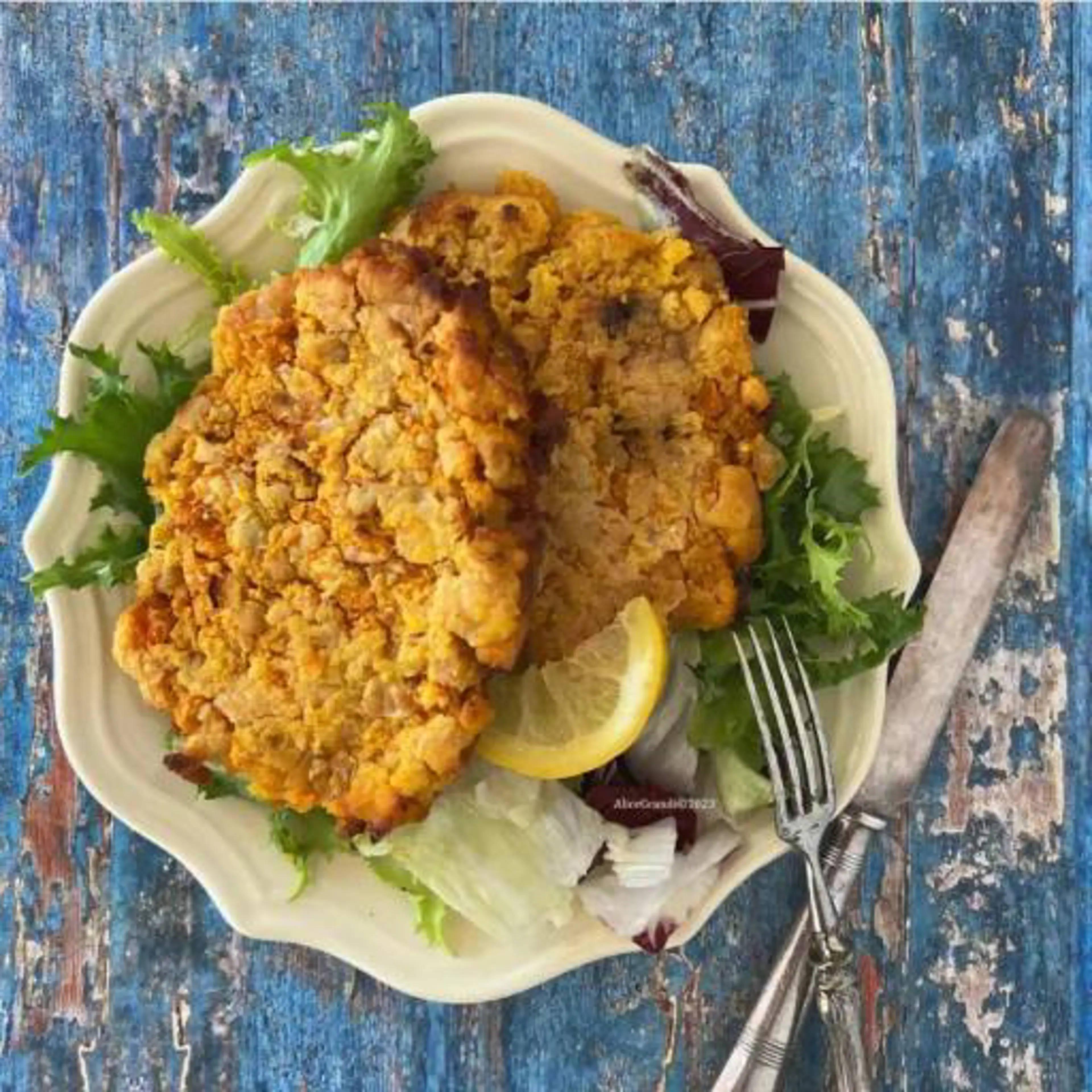 Baked vegan pumpkin and chickpea cutlets