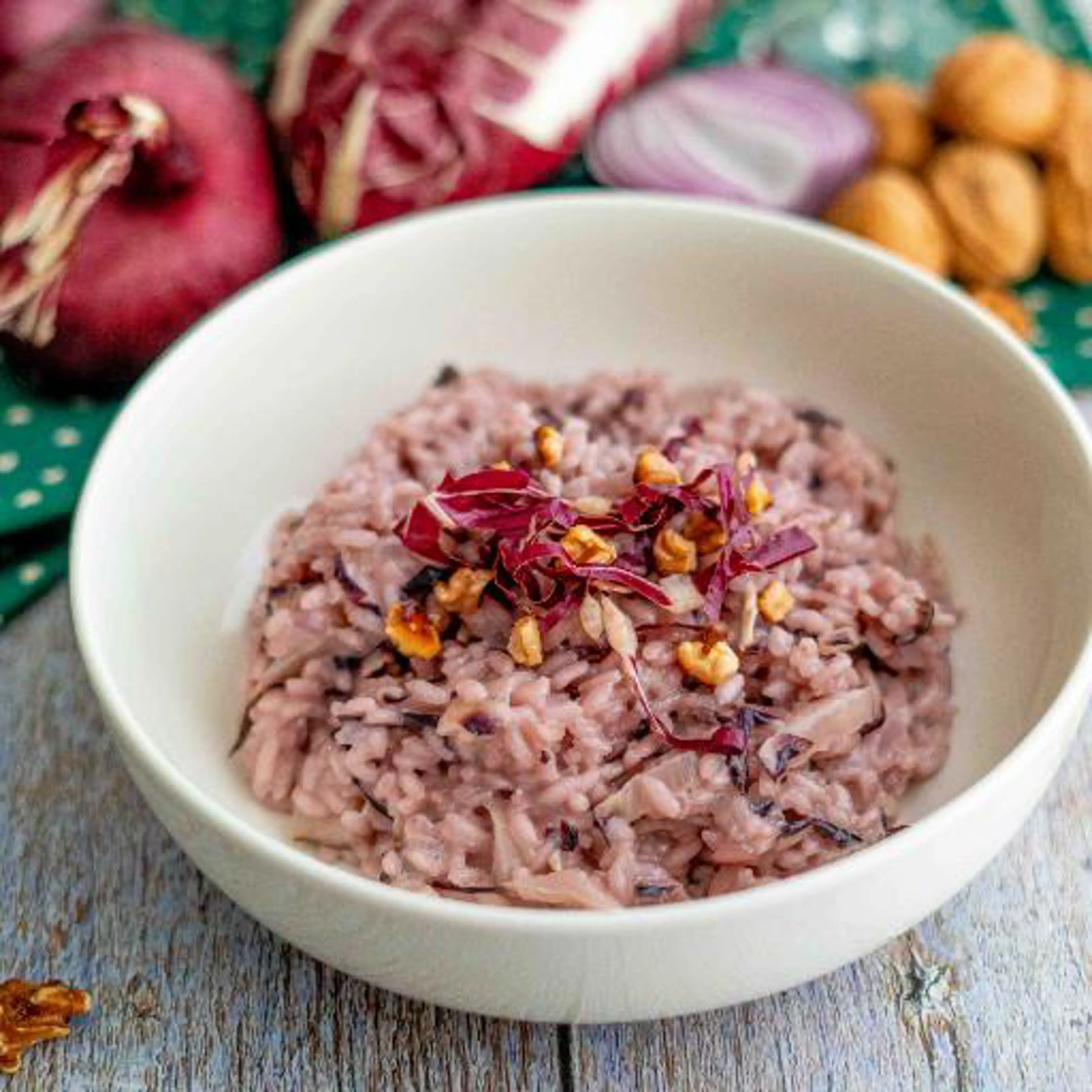 Risotto de radicchio, nueces y gorgonzola