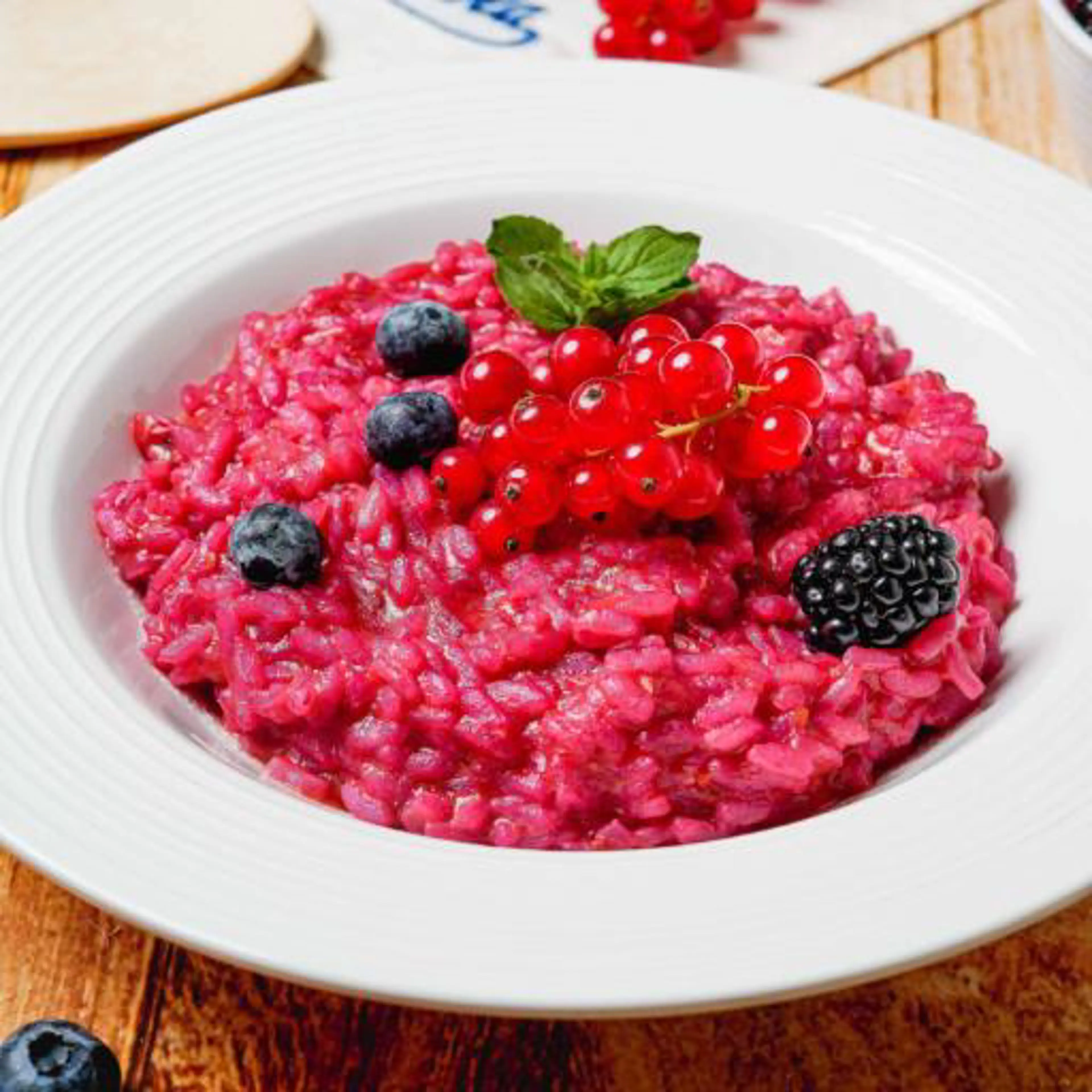 Risotto mit Waldbeeren und Minze