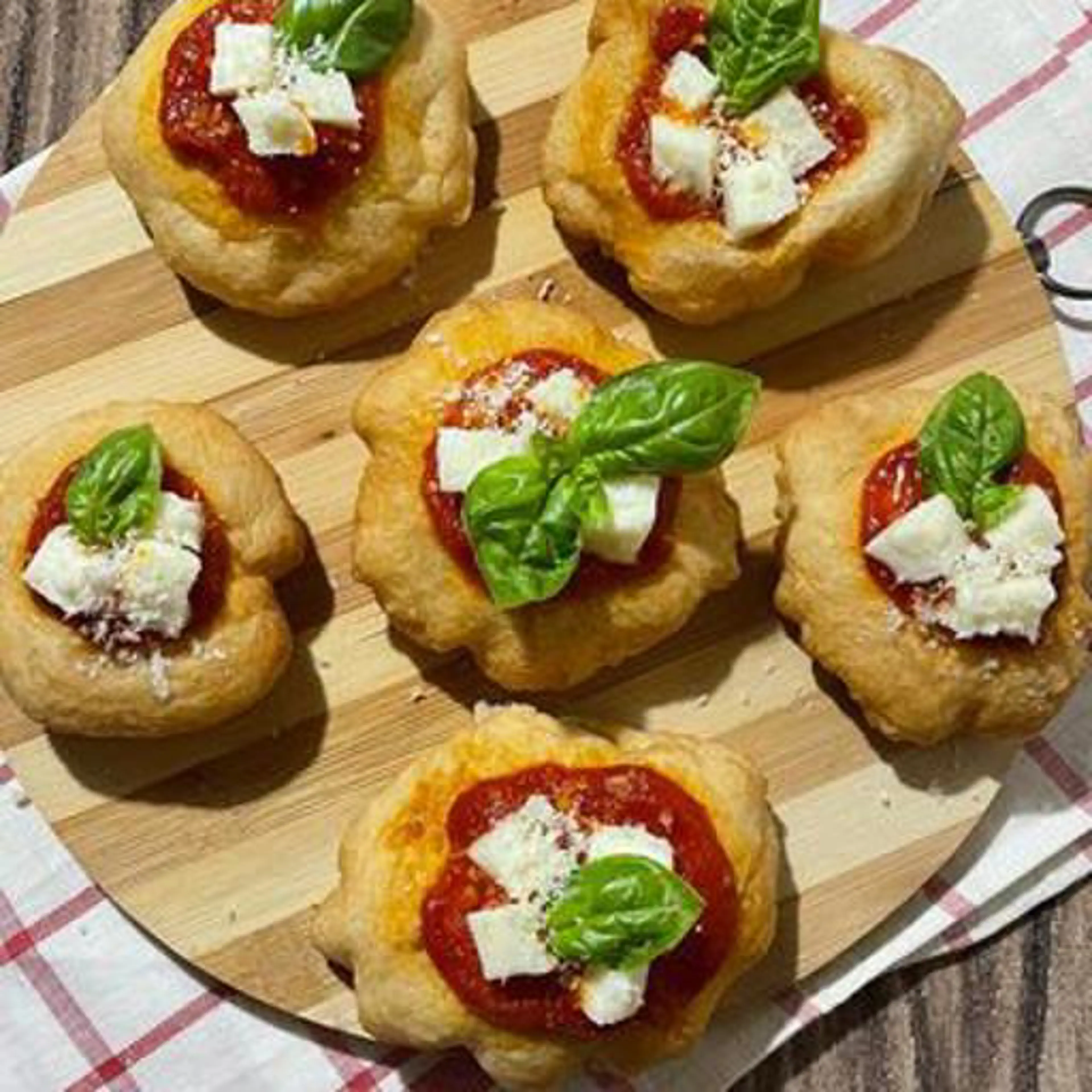Neapolitan fried montanare