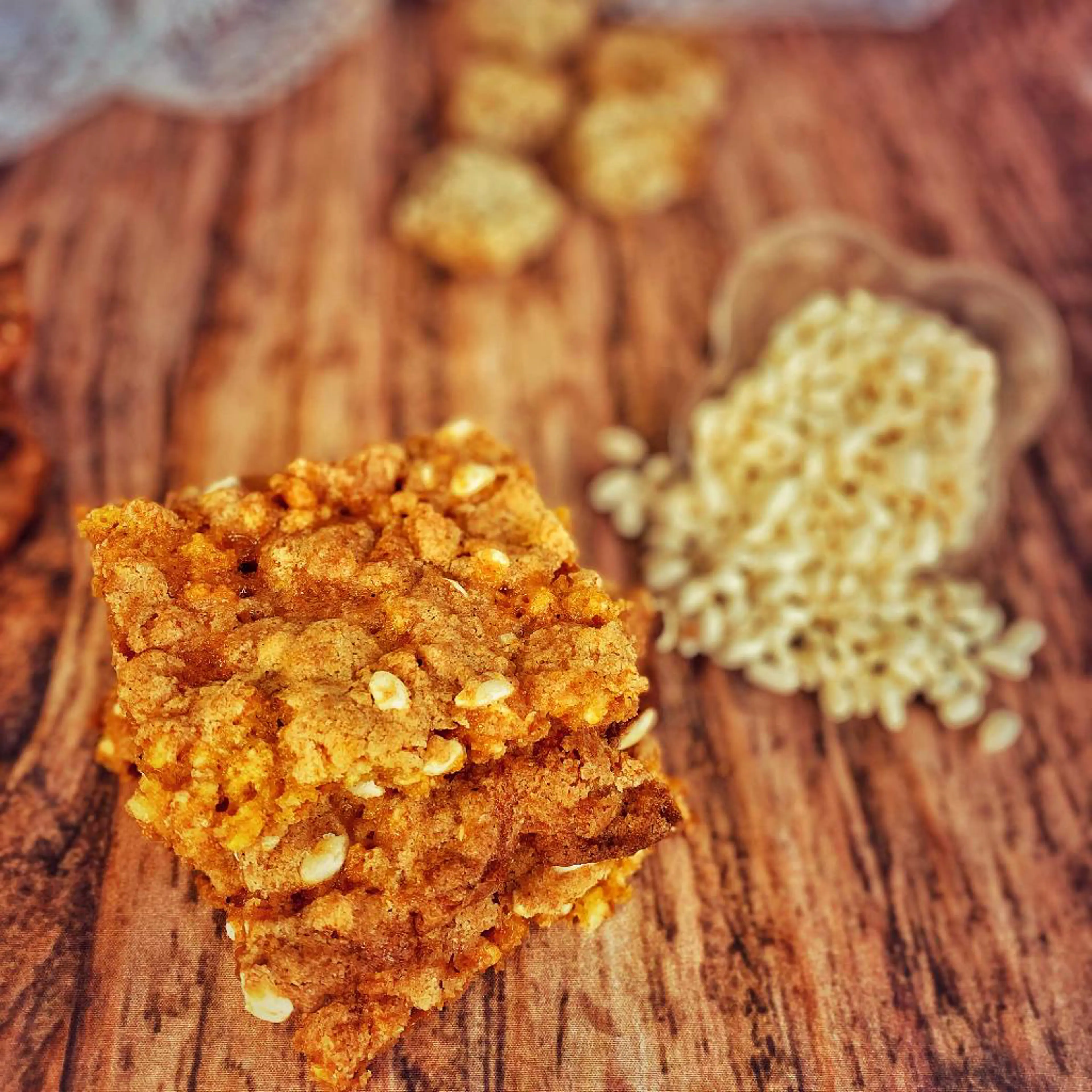 Puffed rice tiles