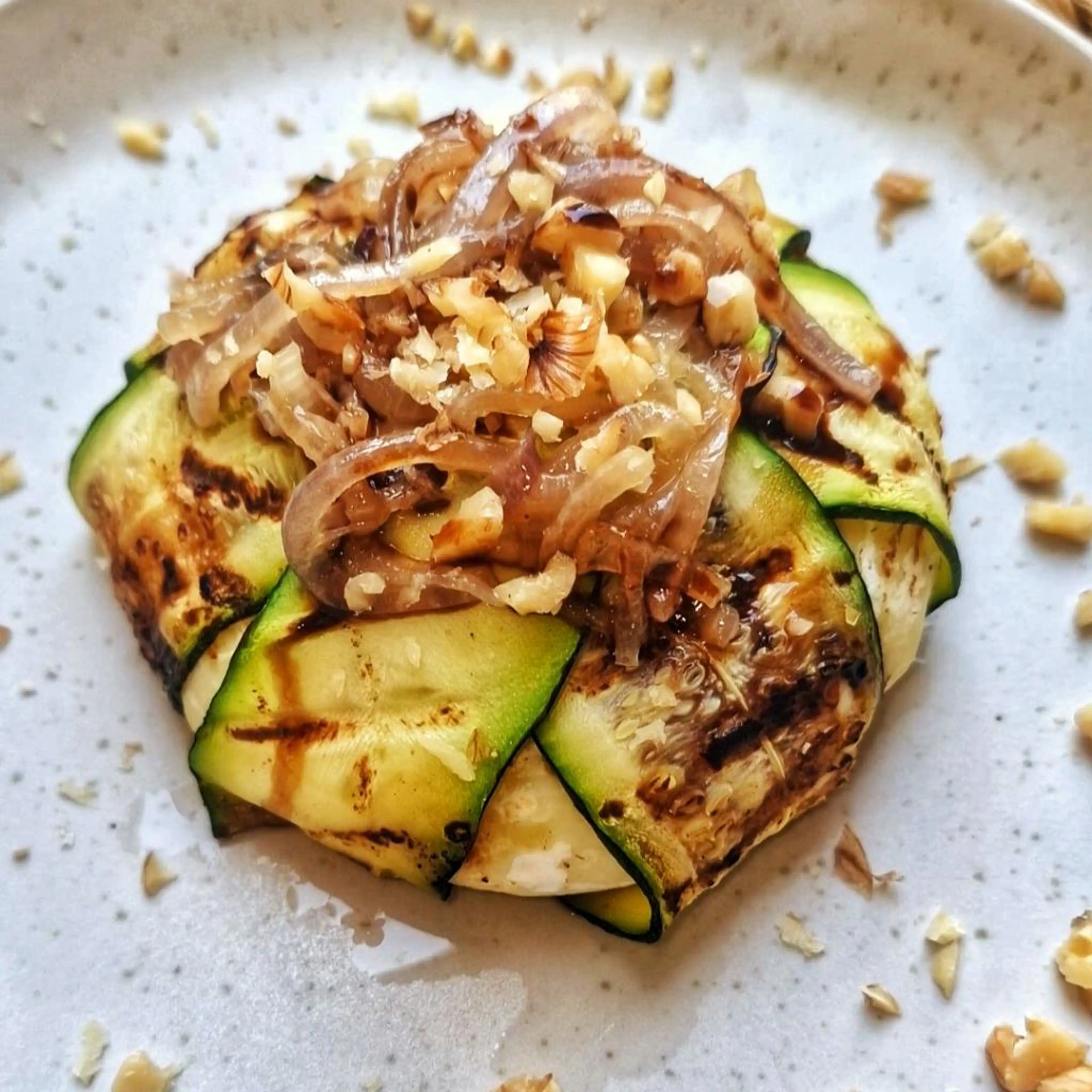 Tomino and zucchini parcel