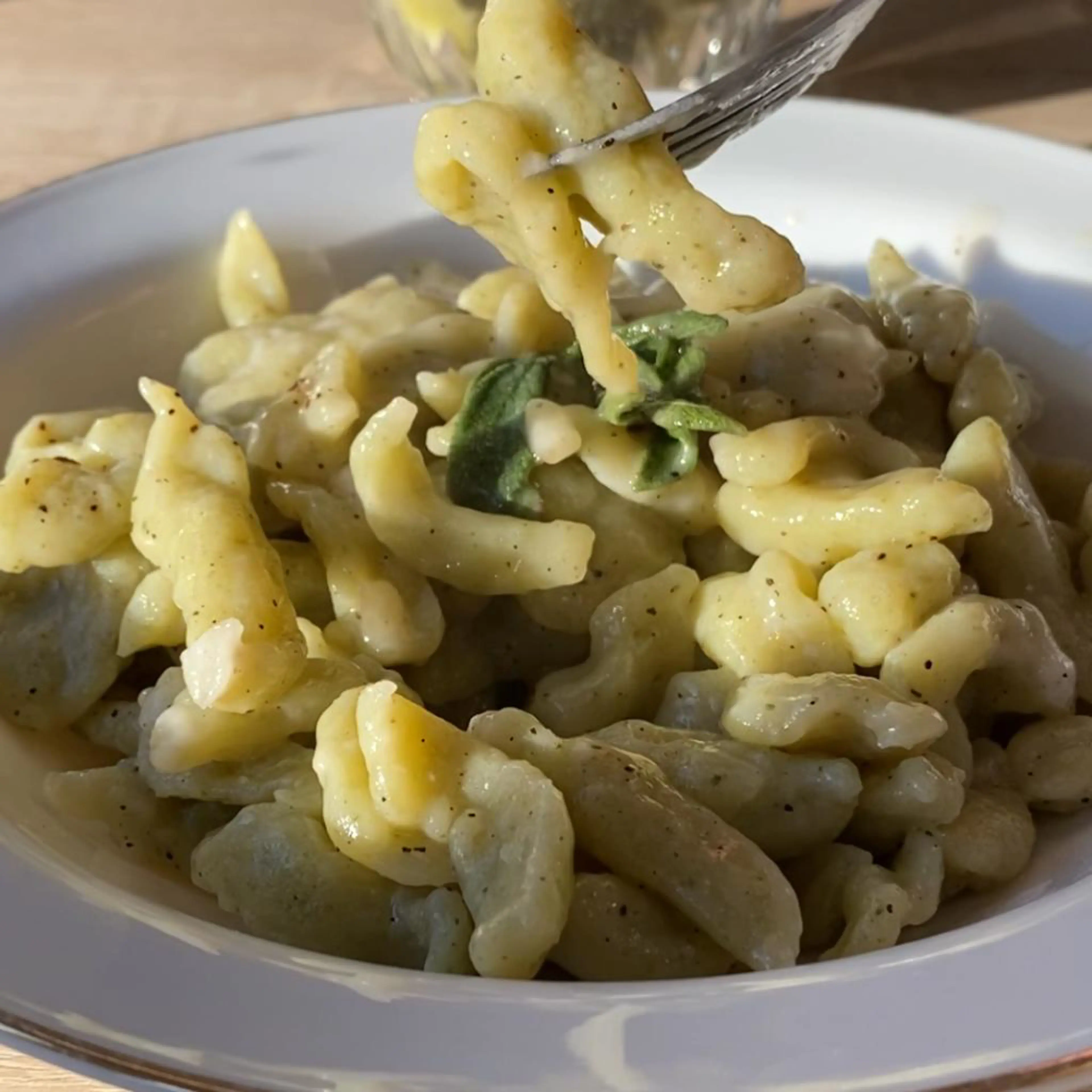 No-waste broccoli pasta