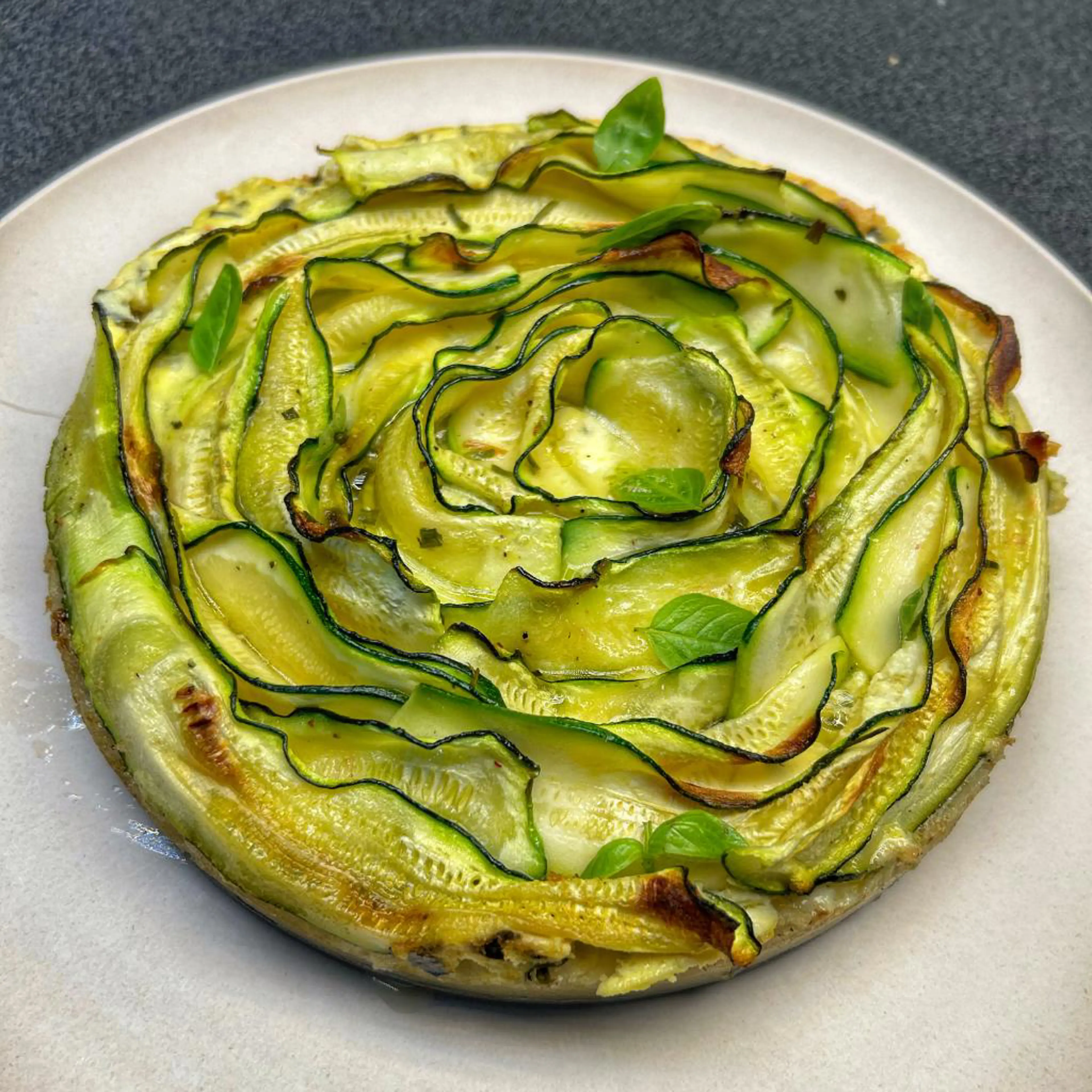 Zucchini and Greek yogurt brisée