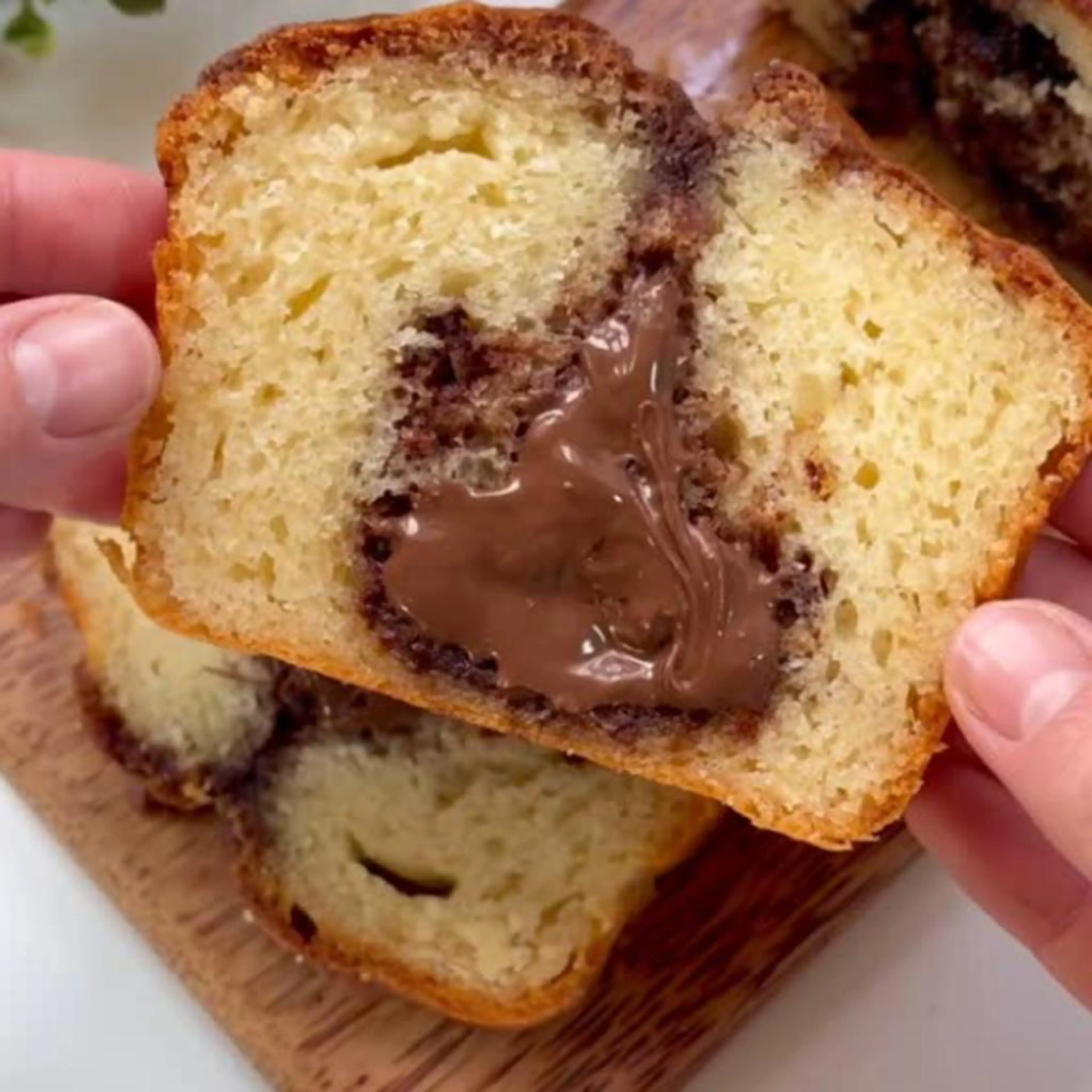 Plumcake allo yogurt con nutella