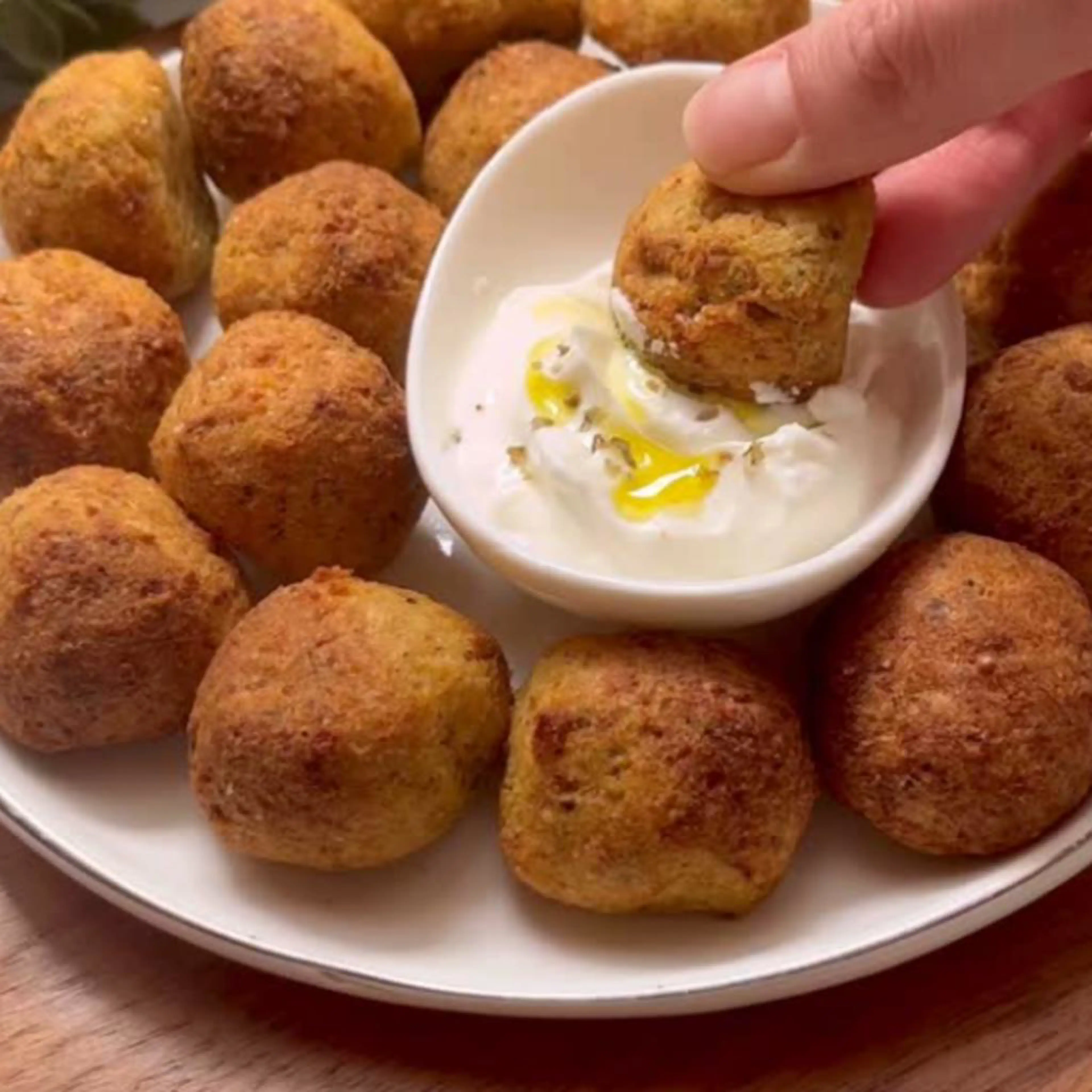 Tuna and zucchini meatballs