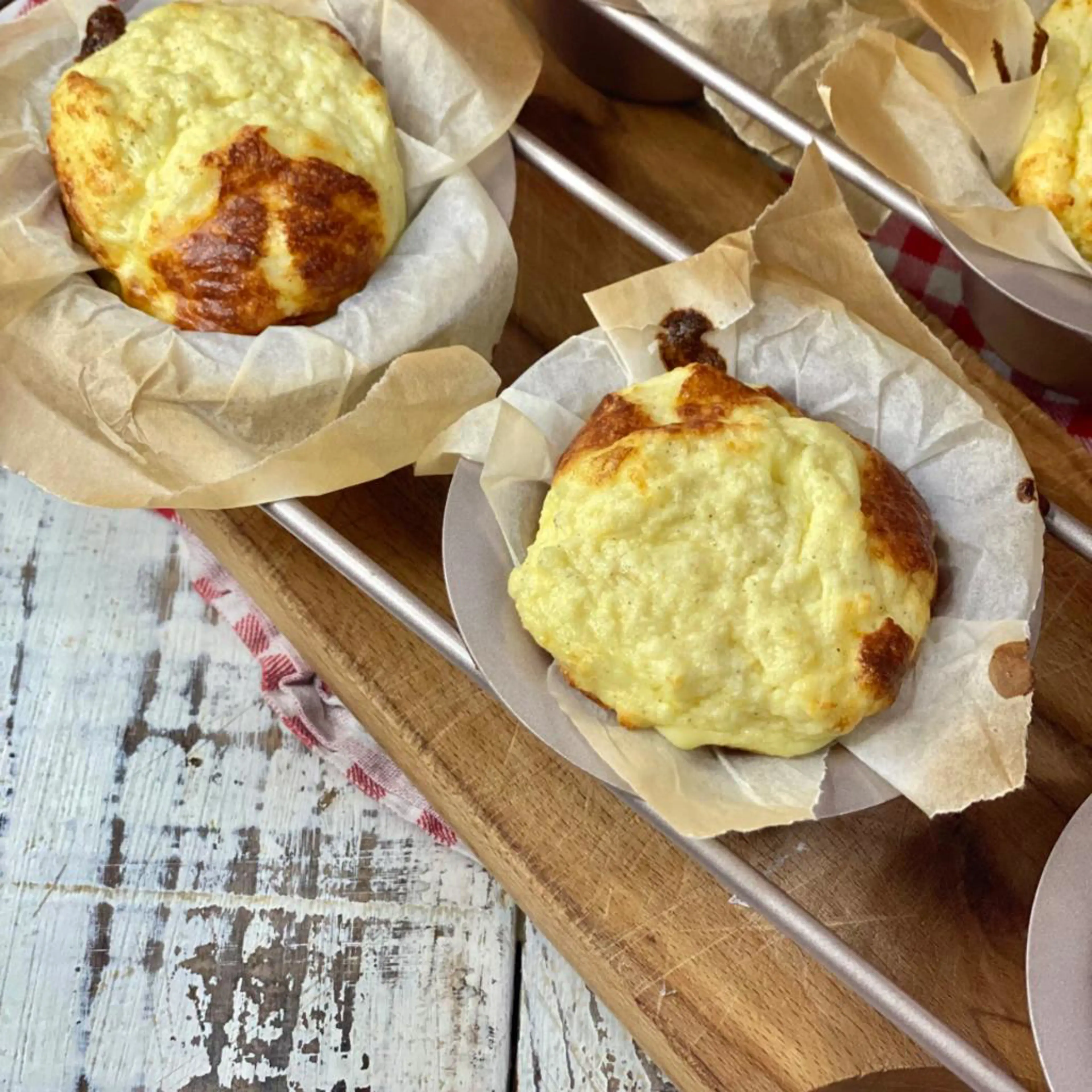 Fluffy savory cupcakes (without flour)
