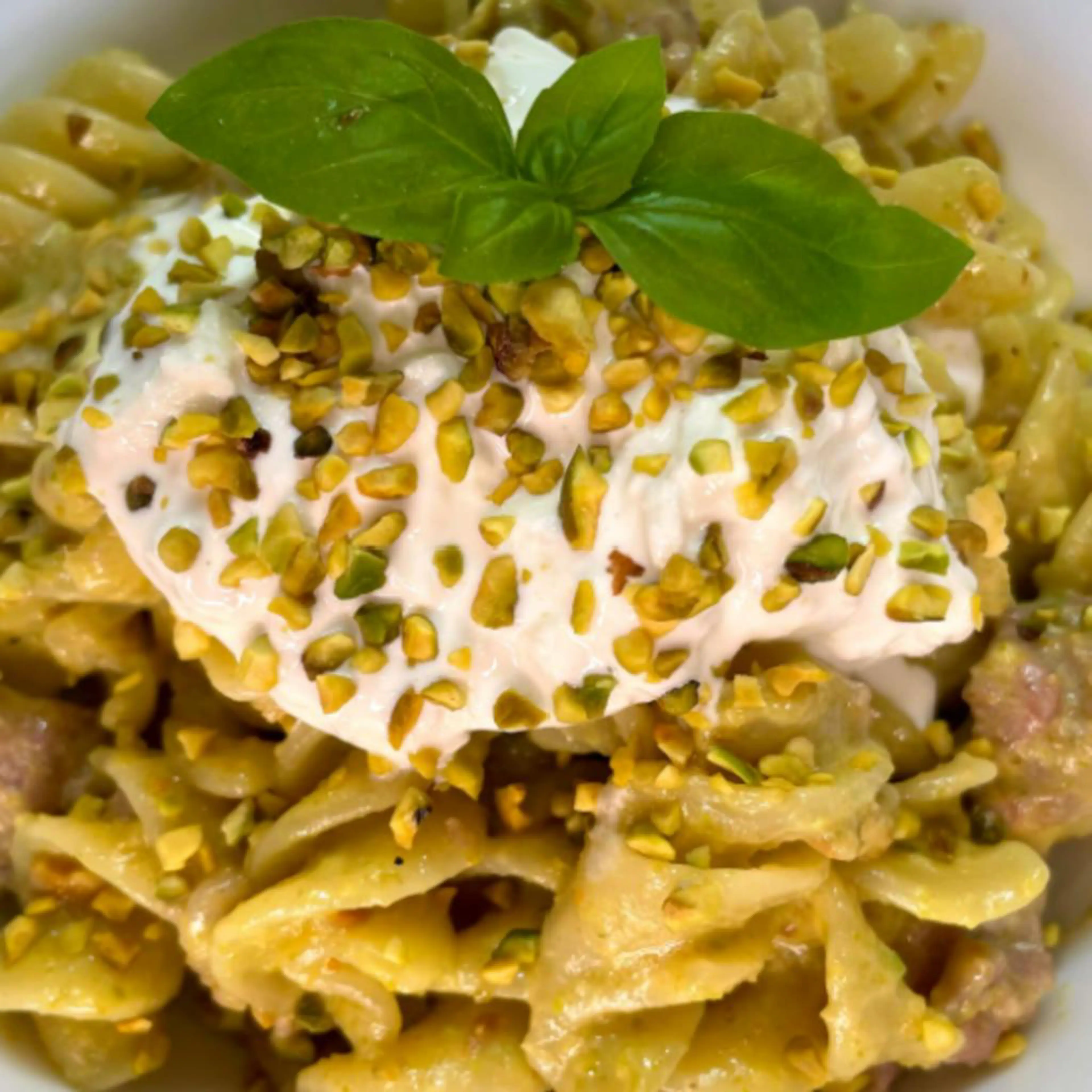 Pistachio pesto, sausage and stracciatella