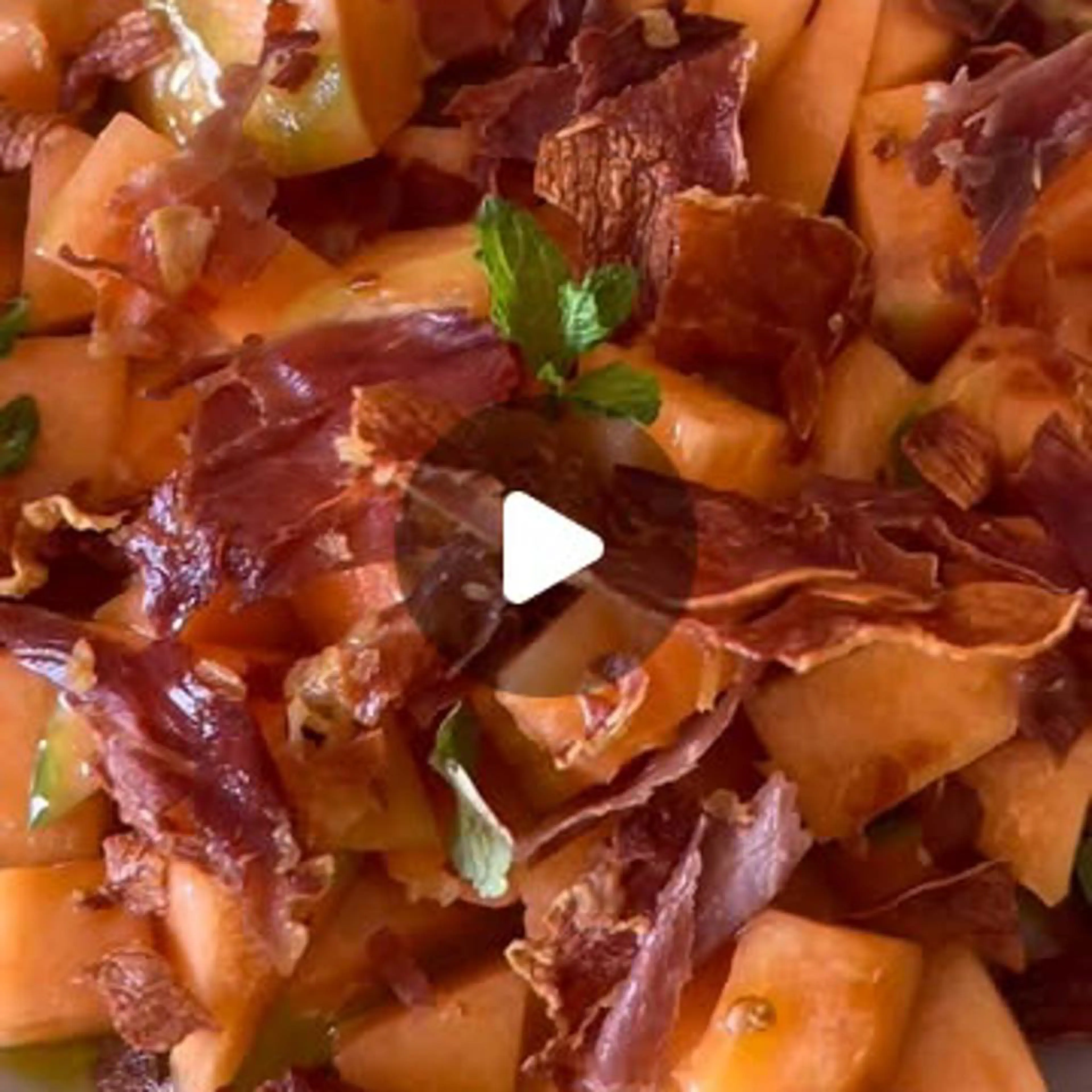 Melón y prosciutto crujiente