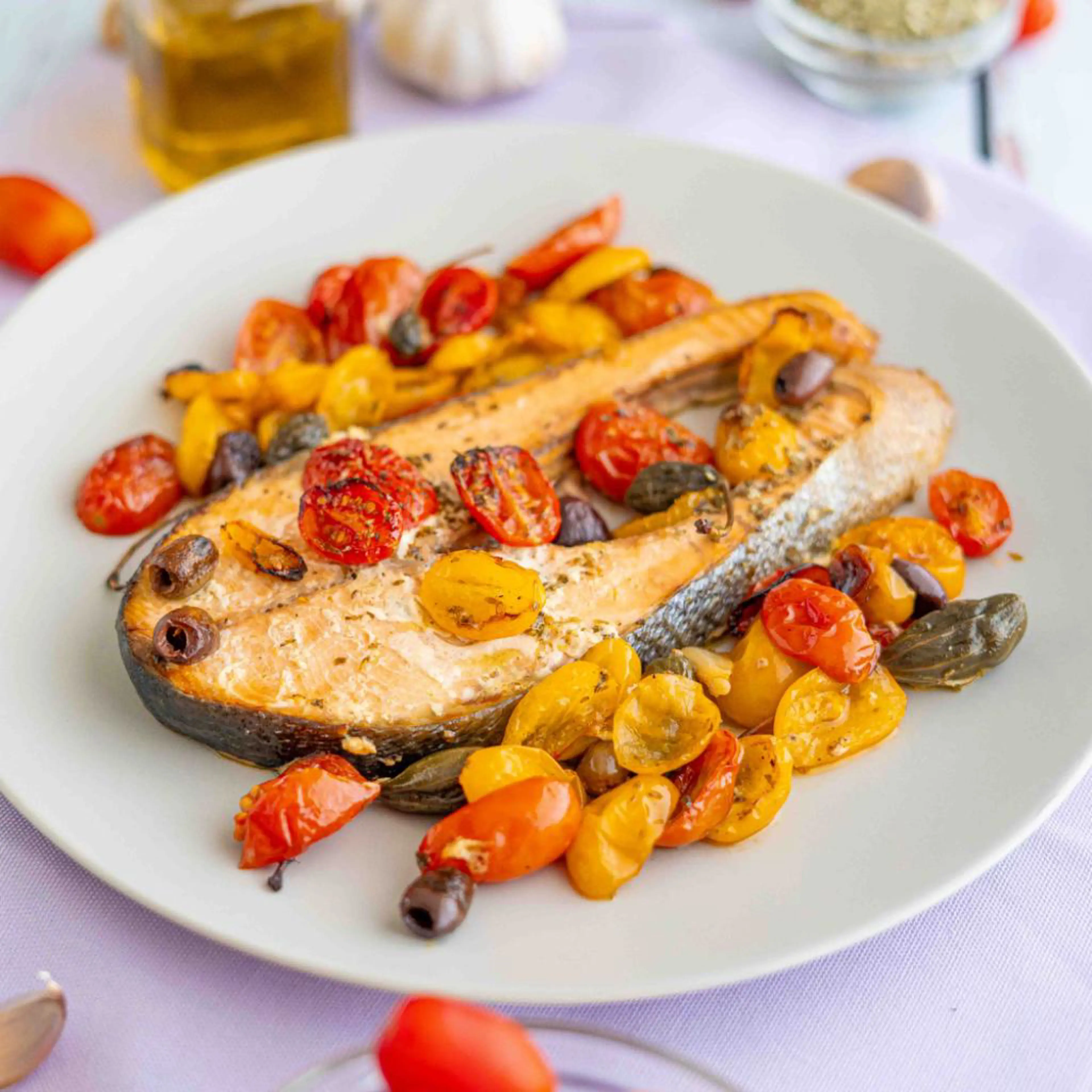 Saumon à la méditerranéenne