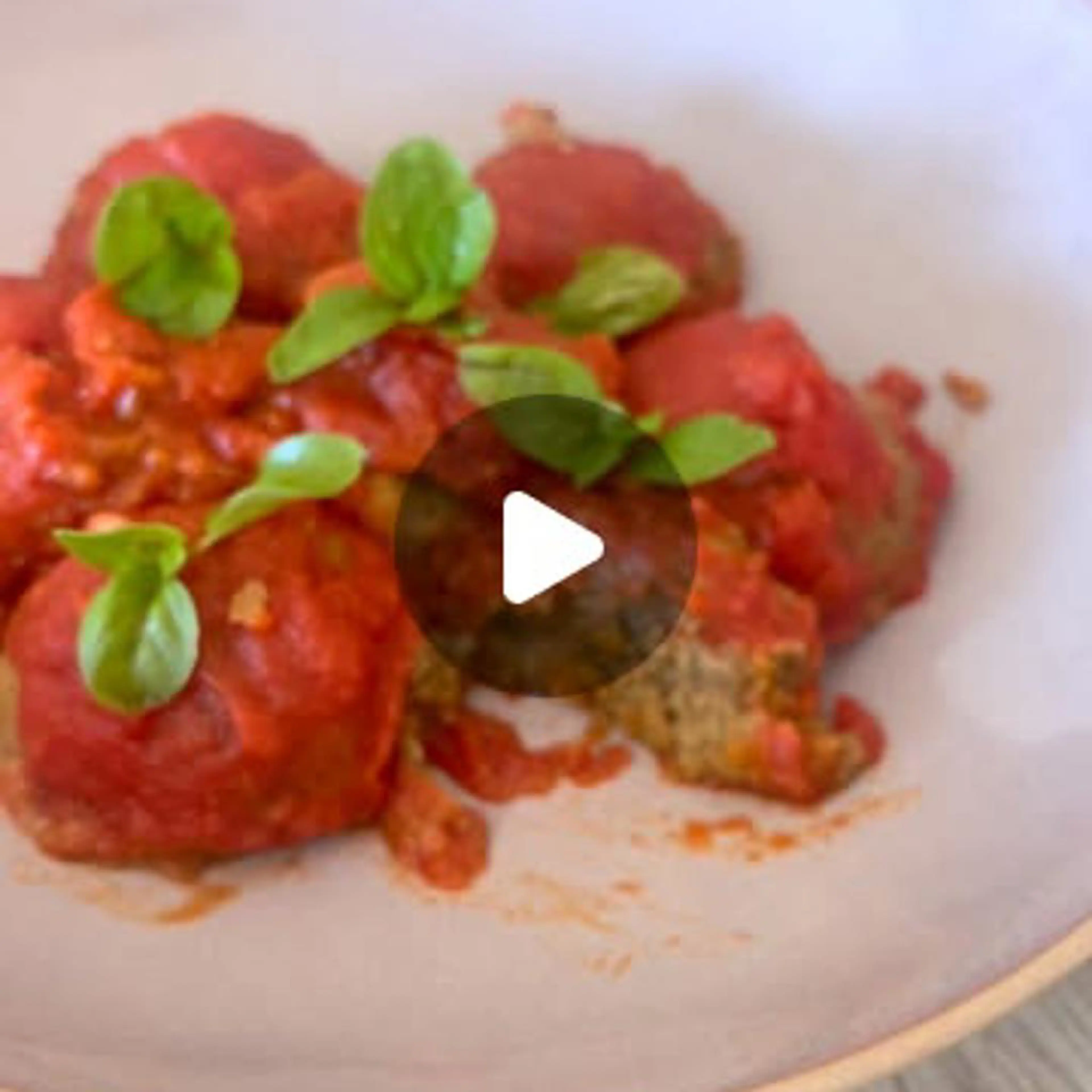 Polpette di lenticchie al sugo