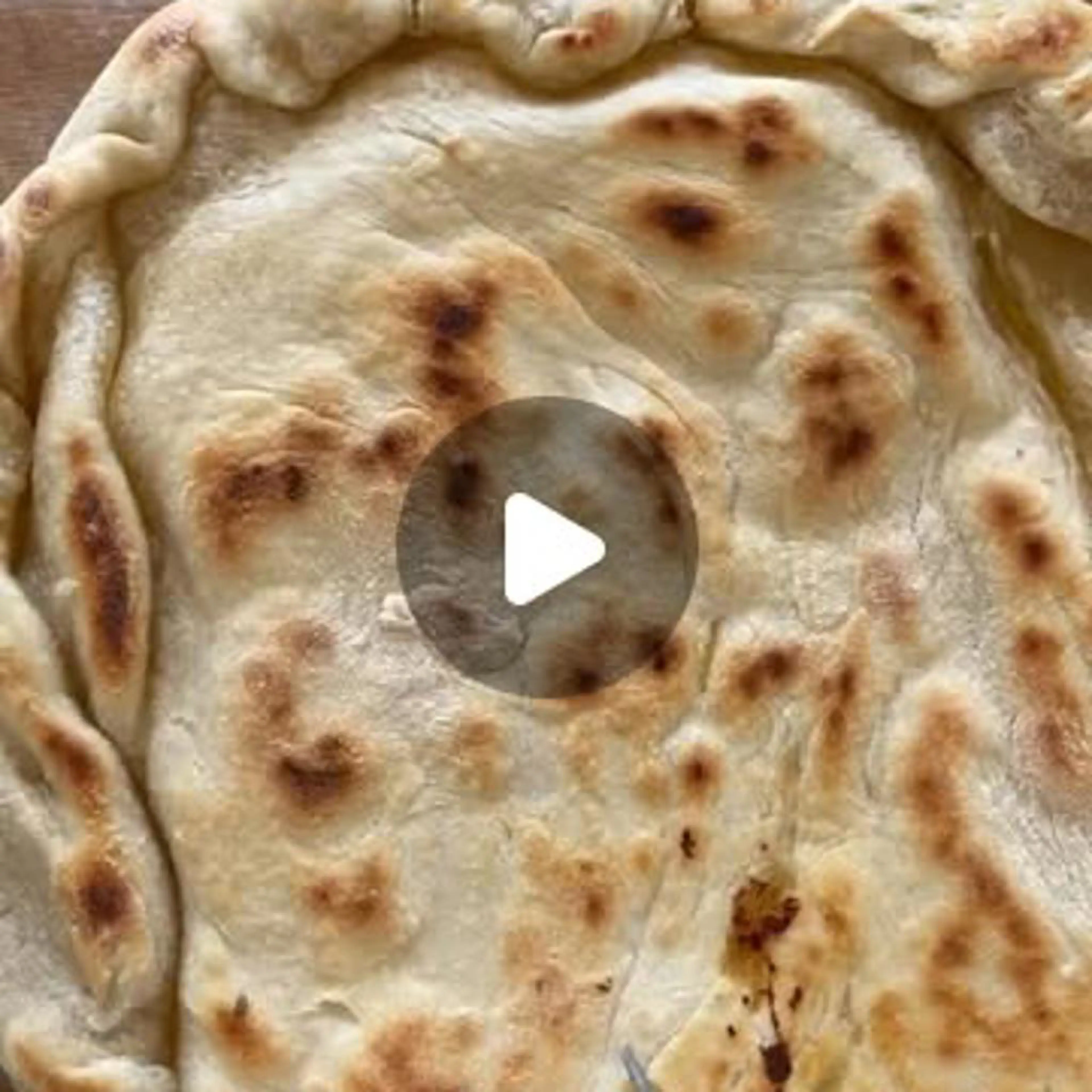 Rustic ricotta pie (pan-cooked dough)