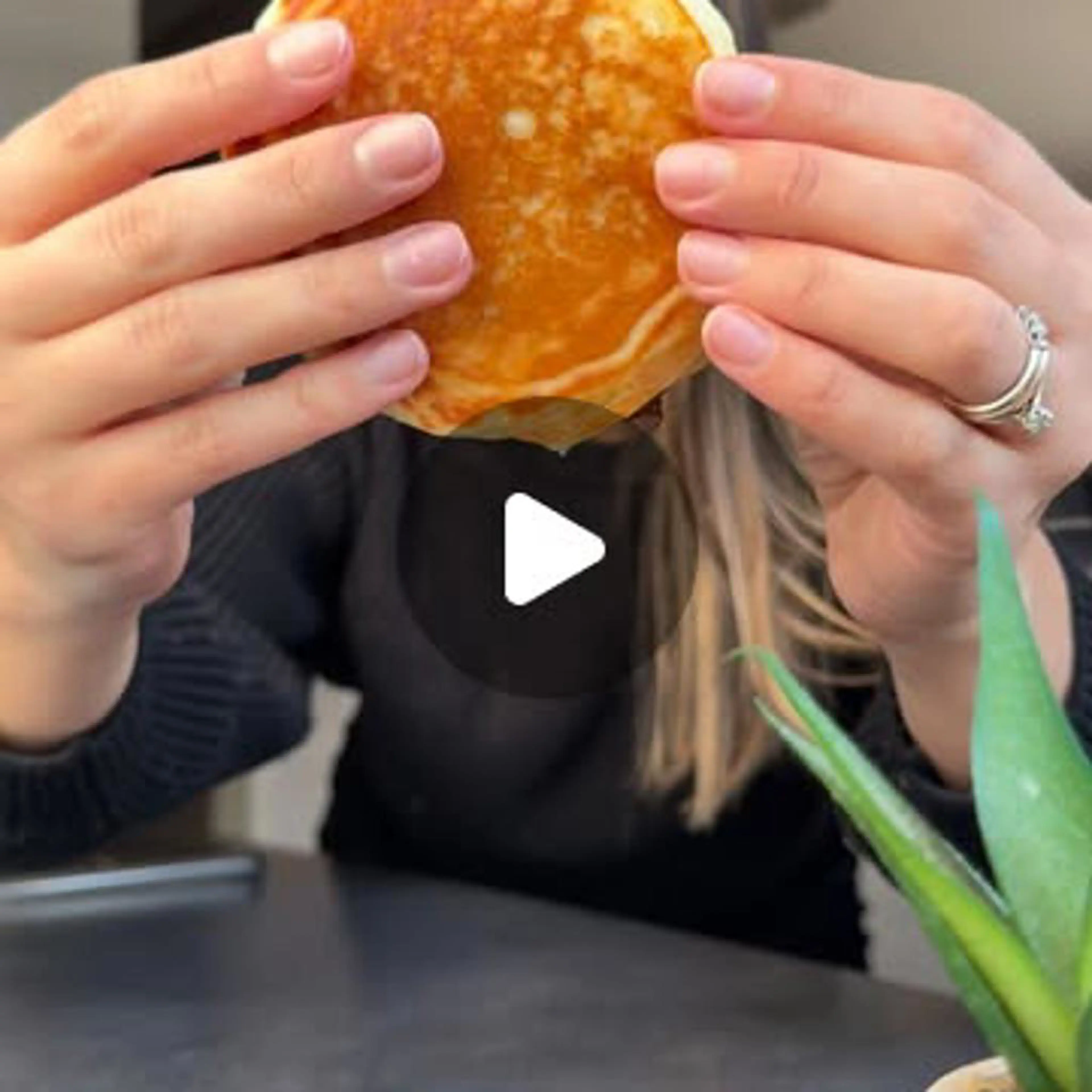 3-ingredient pancakes (quick breakfast)