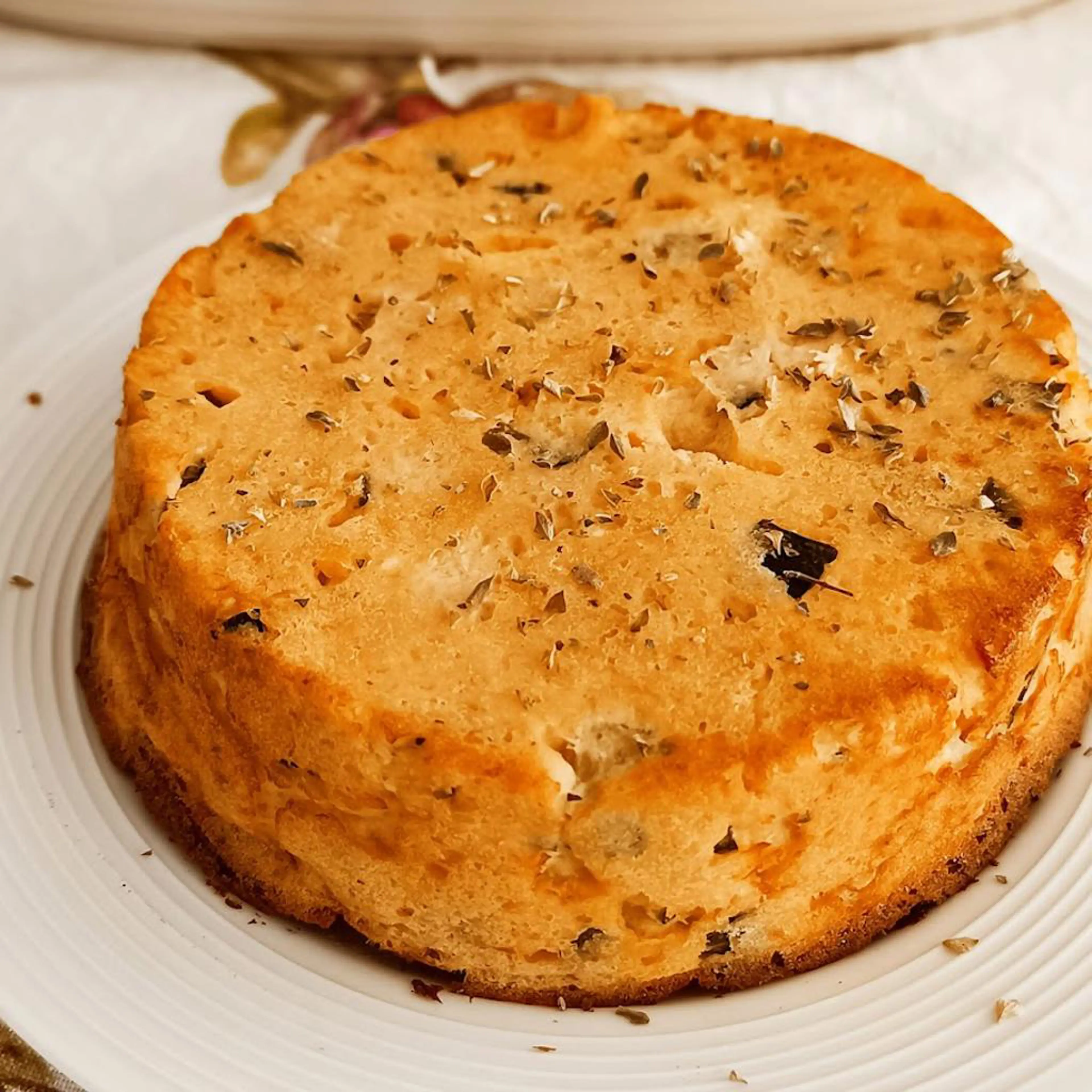 Ricotta flan with salmon and zucchini