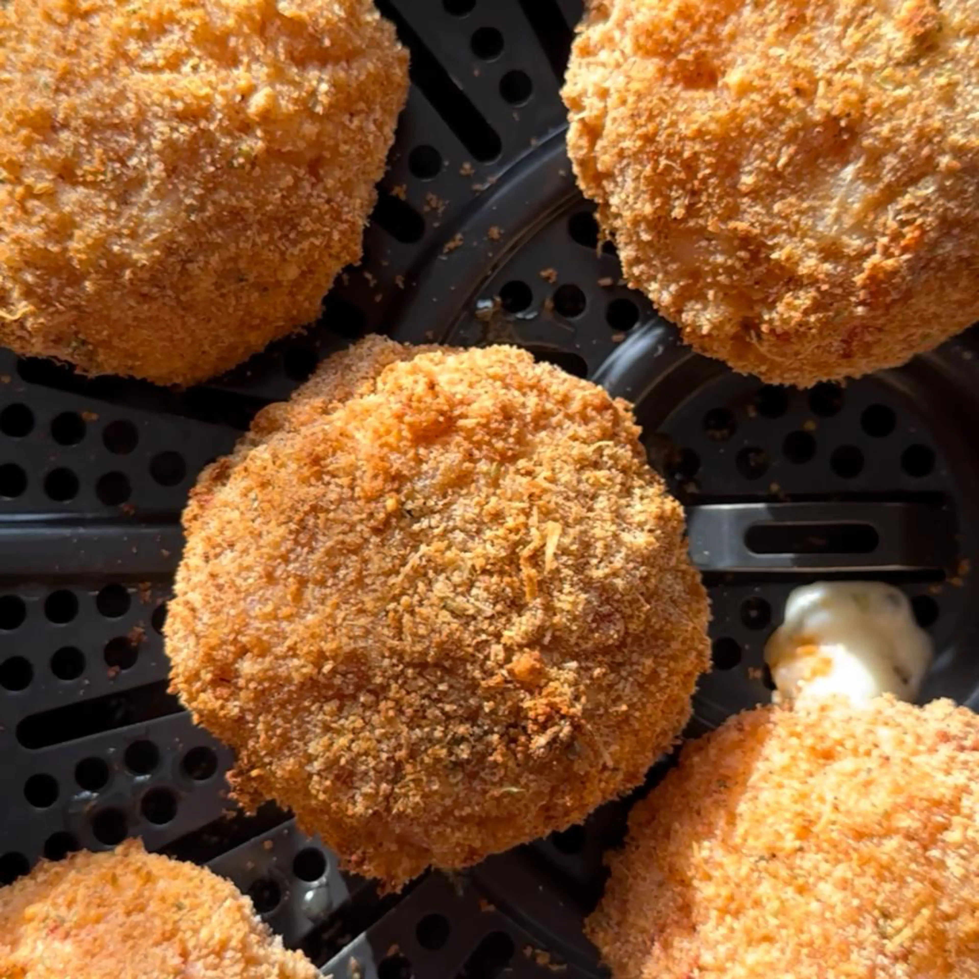 Polpette di risotto filanti