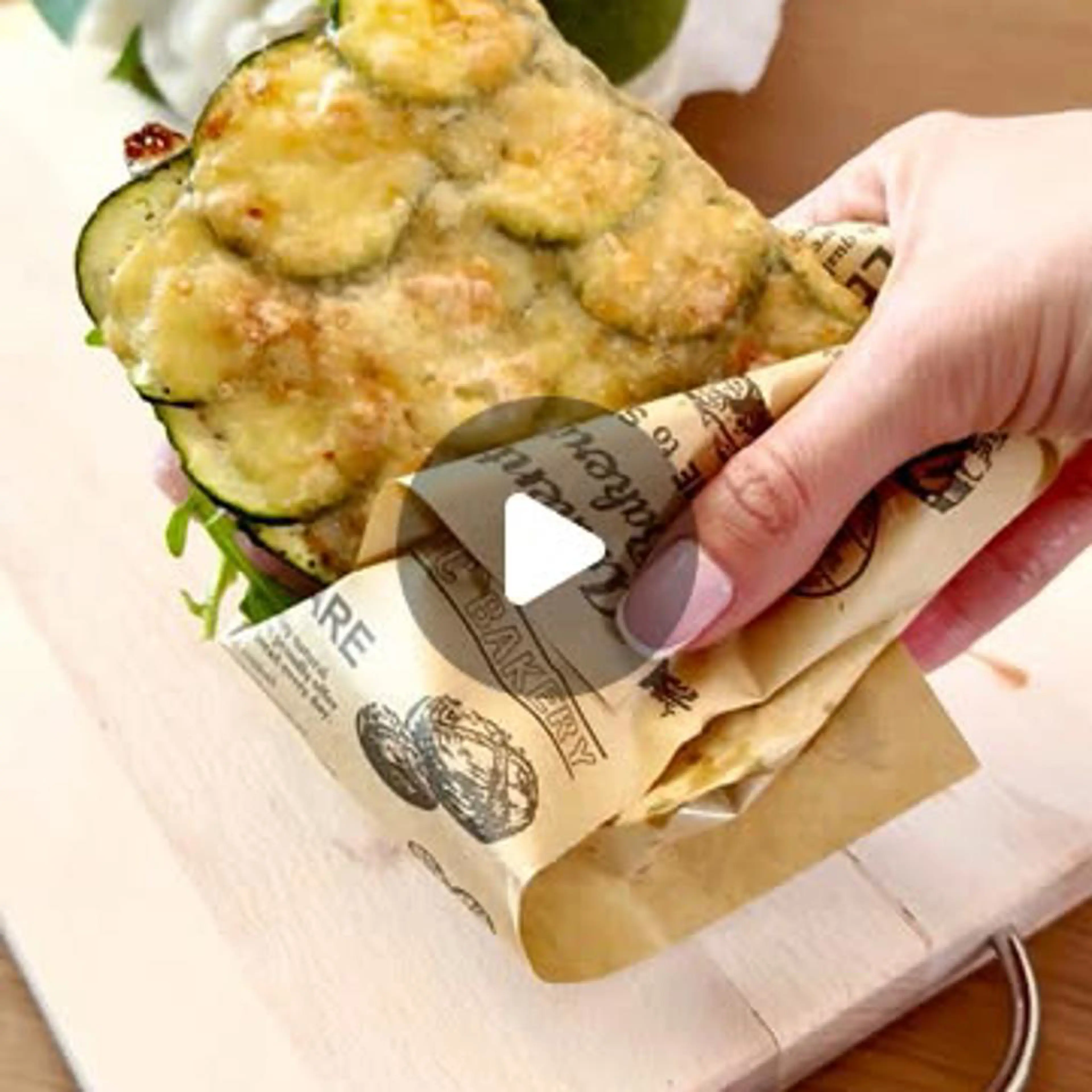 Piadina di zucchine filante