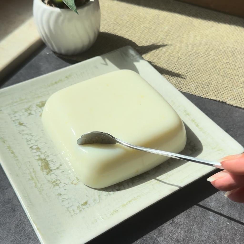 Quick milk and cornstarch pudding
